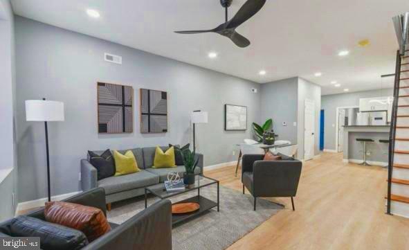 STRAWBERRY MANSION - Residential