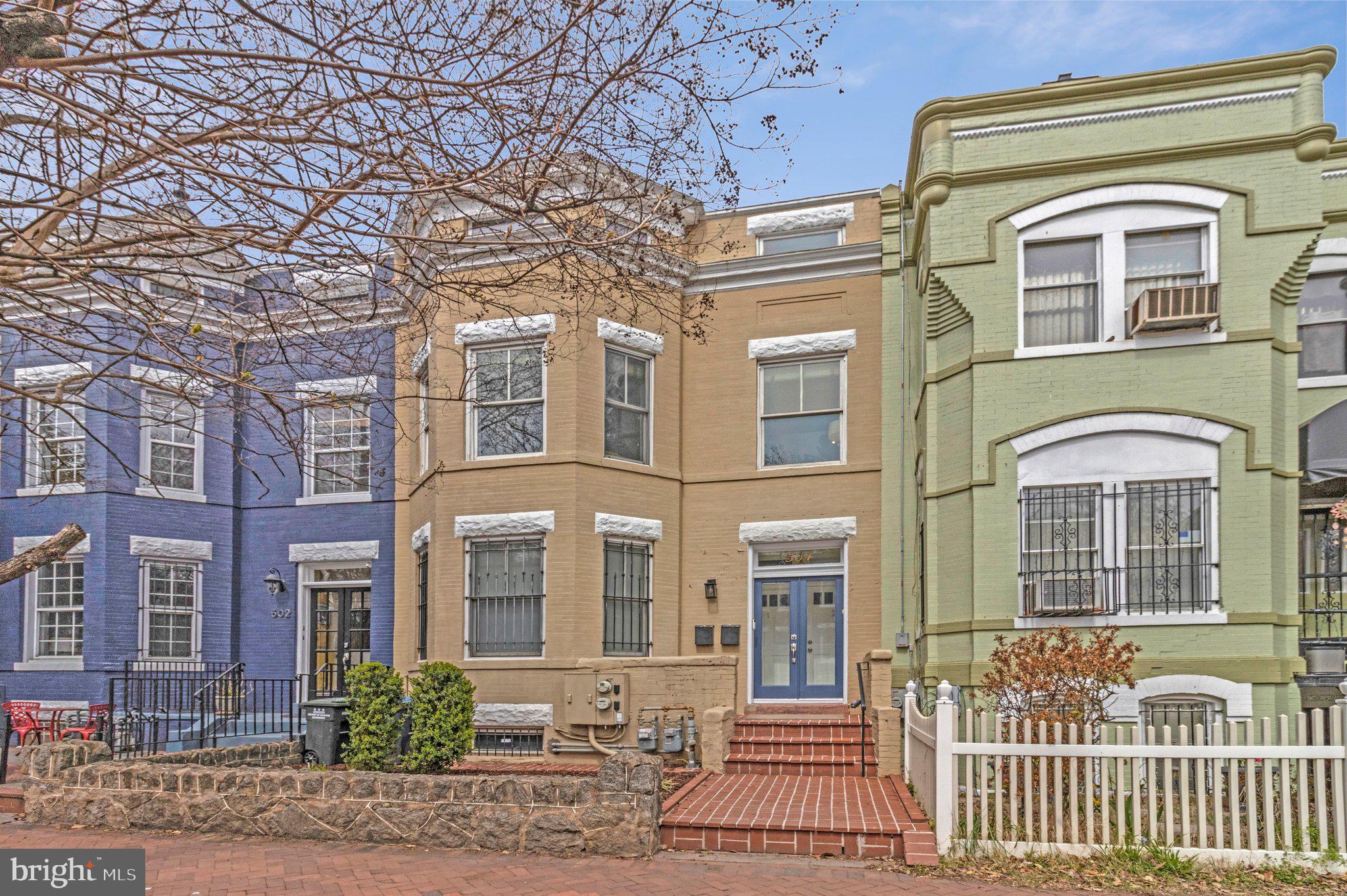 504 G STREET NE 1