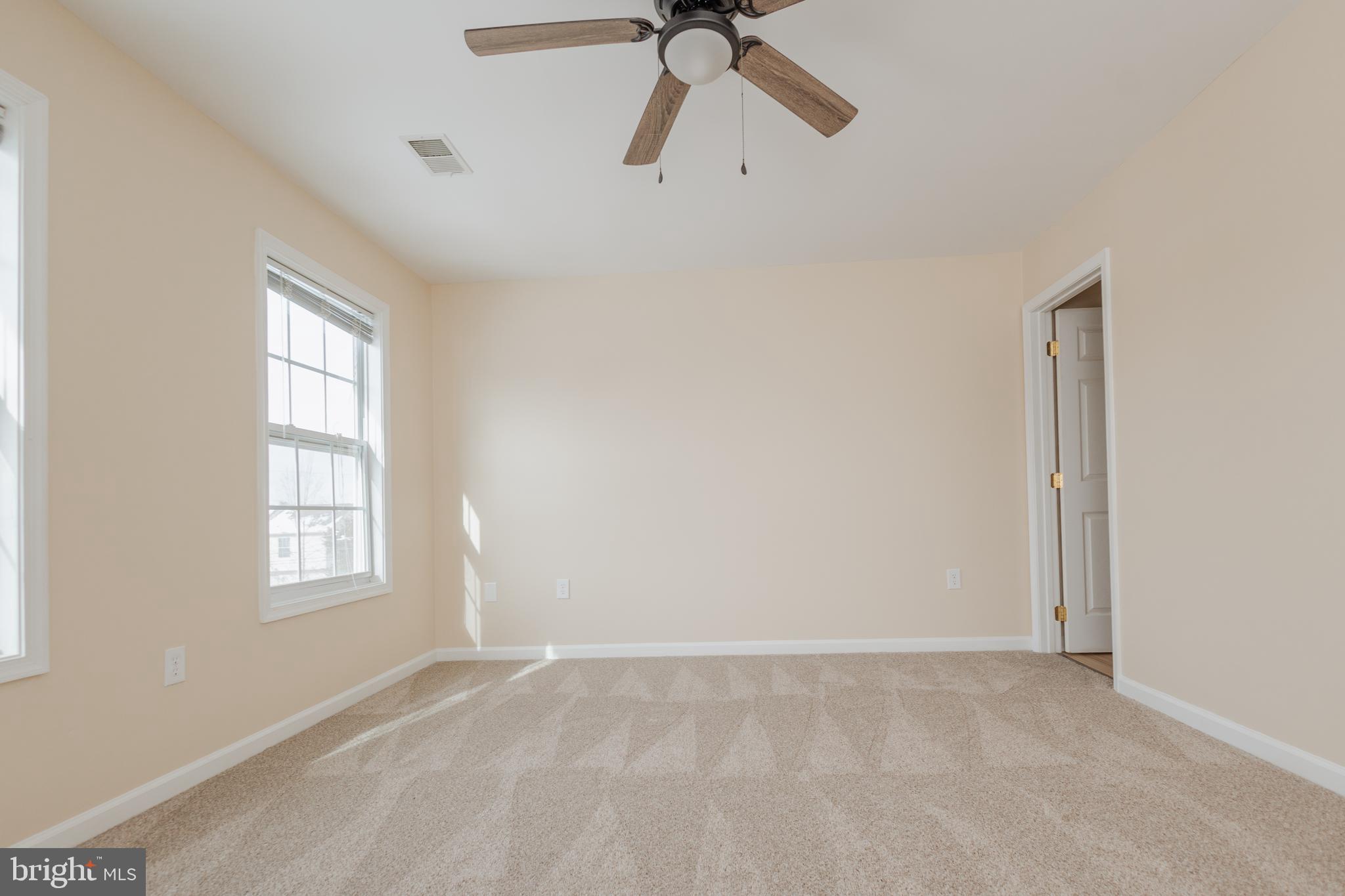 TOWNES OF TOPAZ - Residential