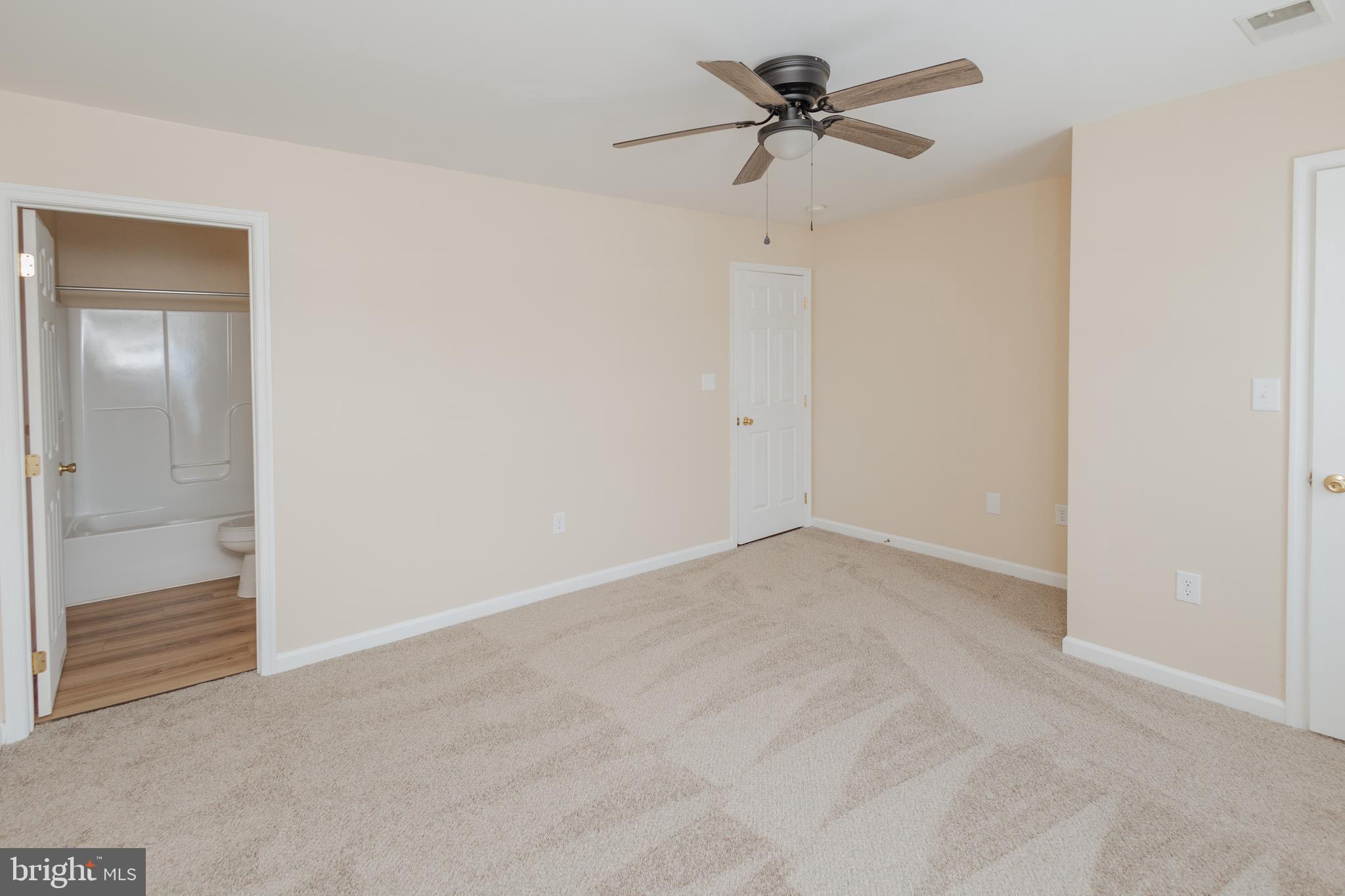 TOWNES OF TOPAZ - Residential