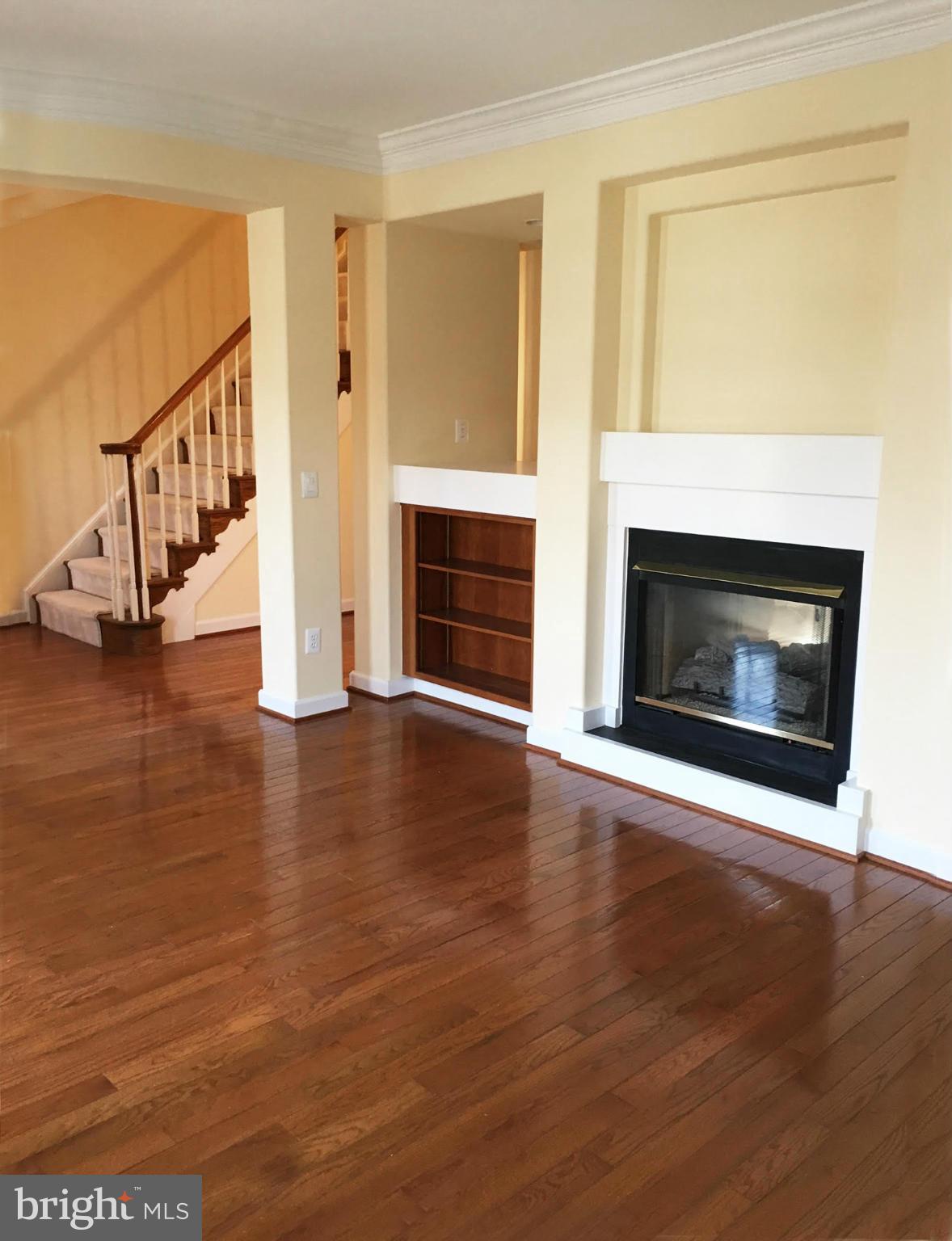 HILLCREST - Residential Lease