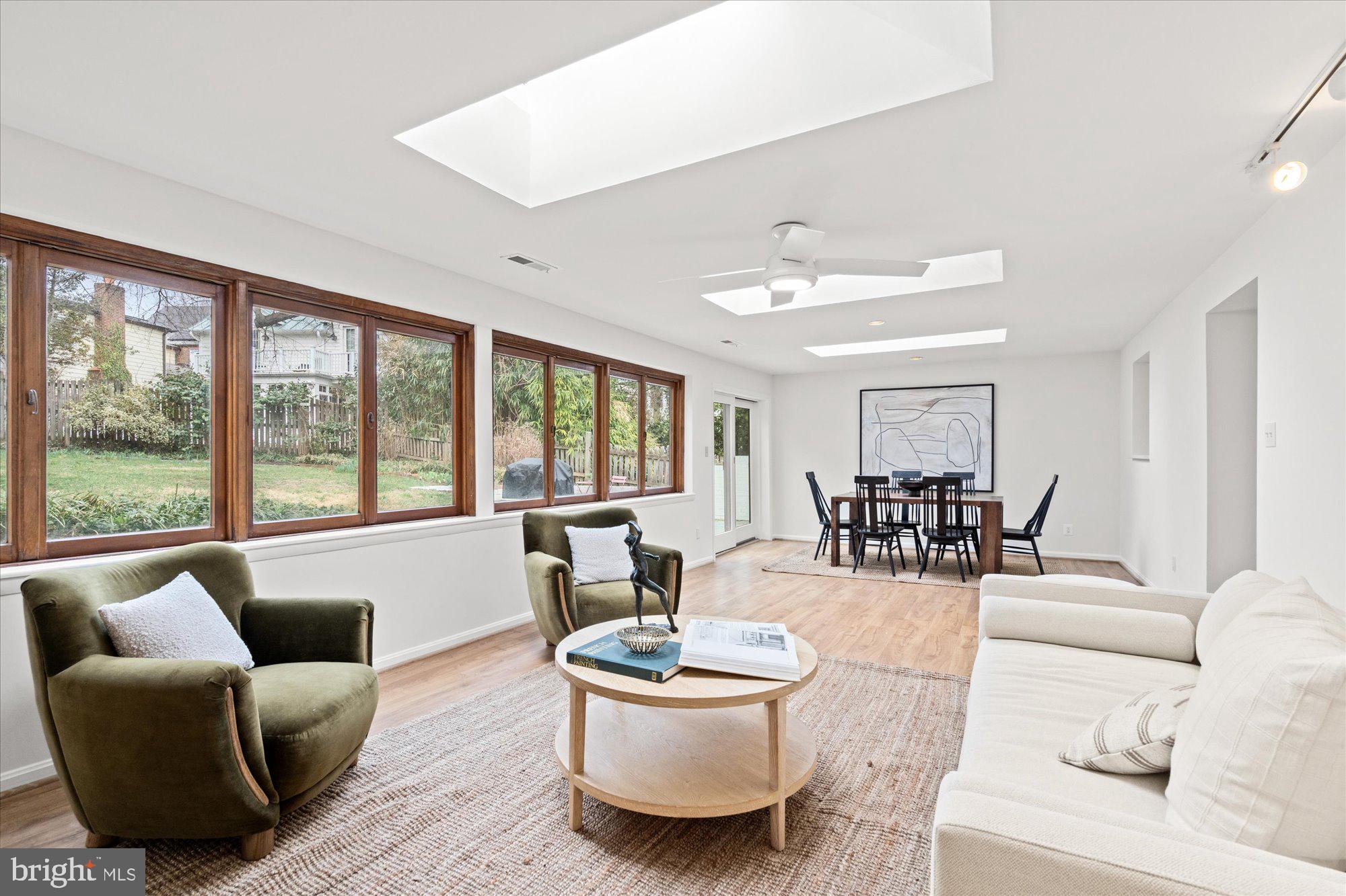 JEFFERSON PARK - Residential