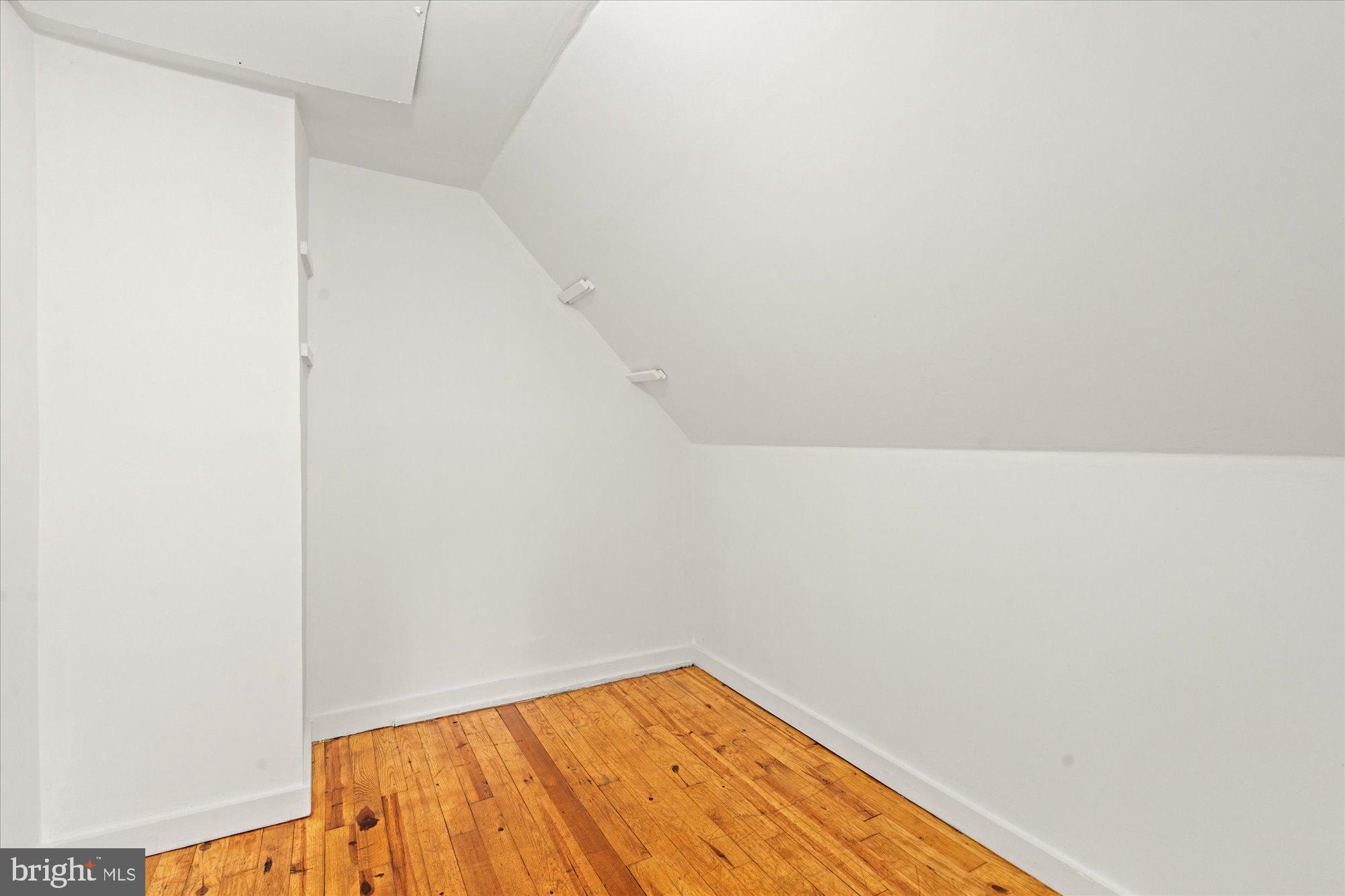 JEFFERSON PARK - Residential