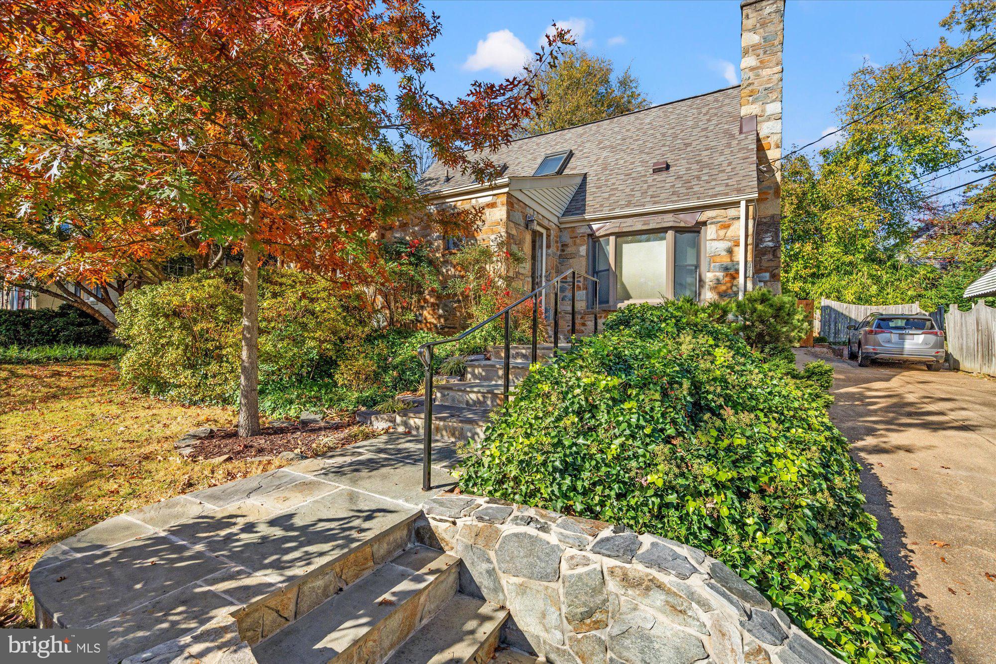 JEFFERSON PARK - Residential