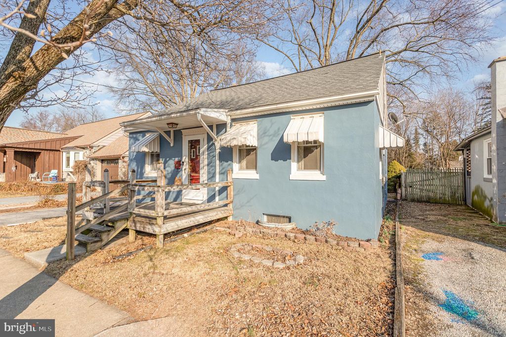 Photo of 157 N Locust Street, LITITZ, PA 17543 (MLS # PALA2065054)