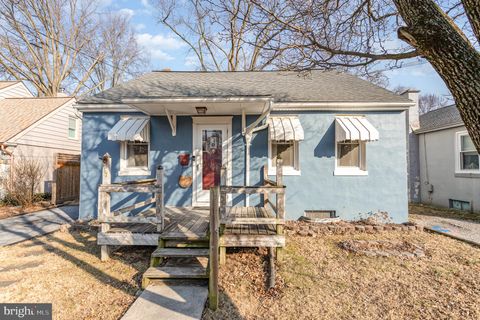 Photo of 157 N Locust Street, LITITZ, PA 17543 (MLS # PALA2065054)