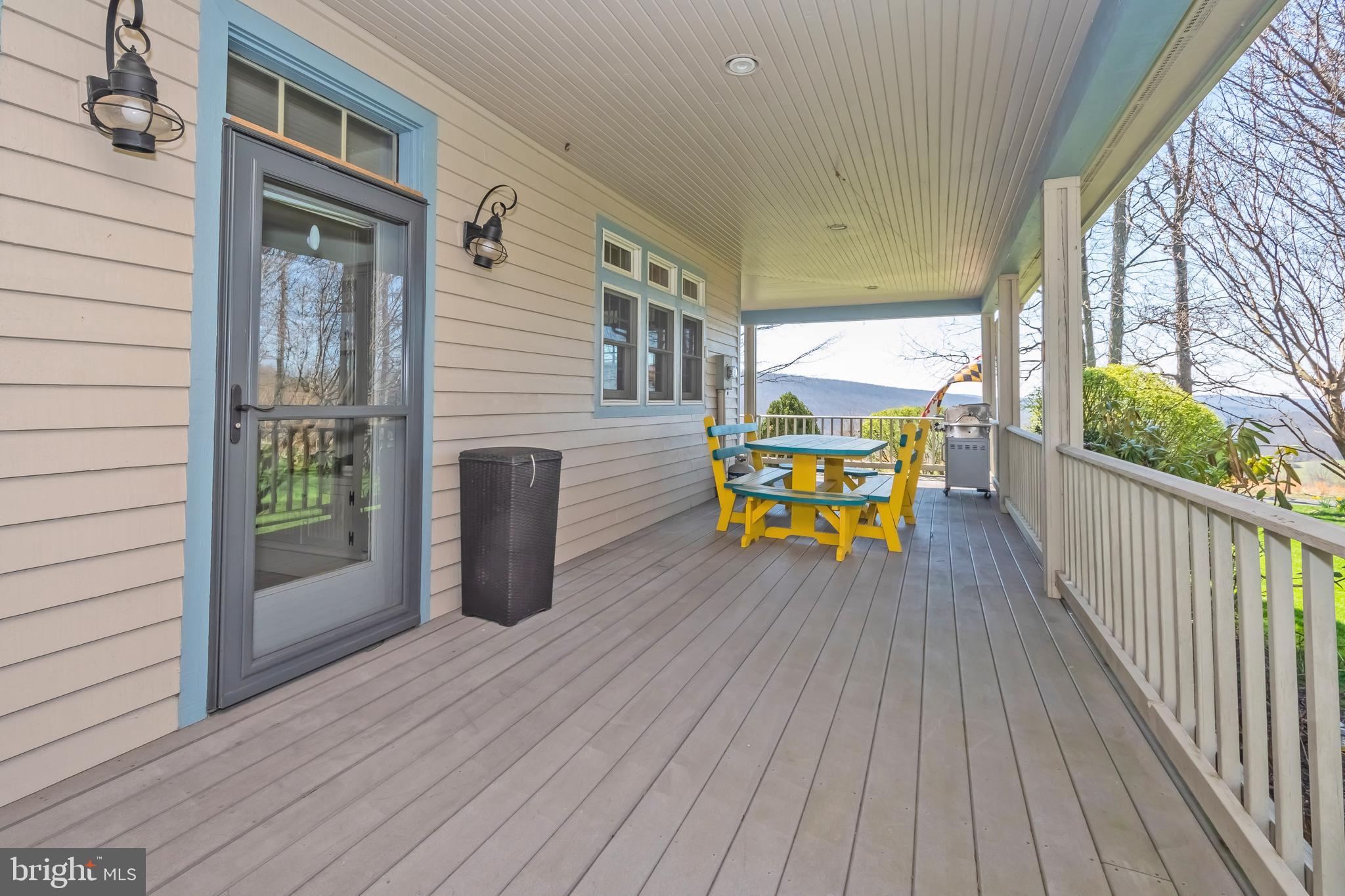 SUNSET RIDGE - Residential