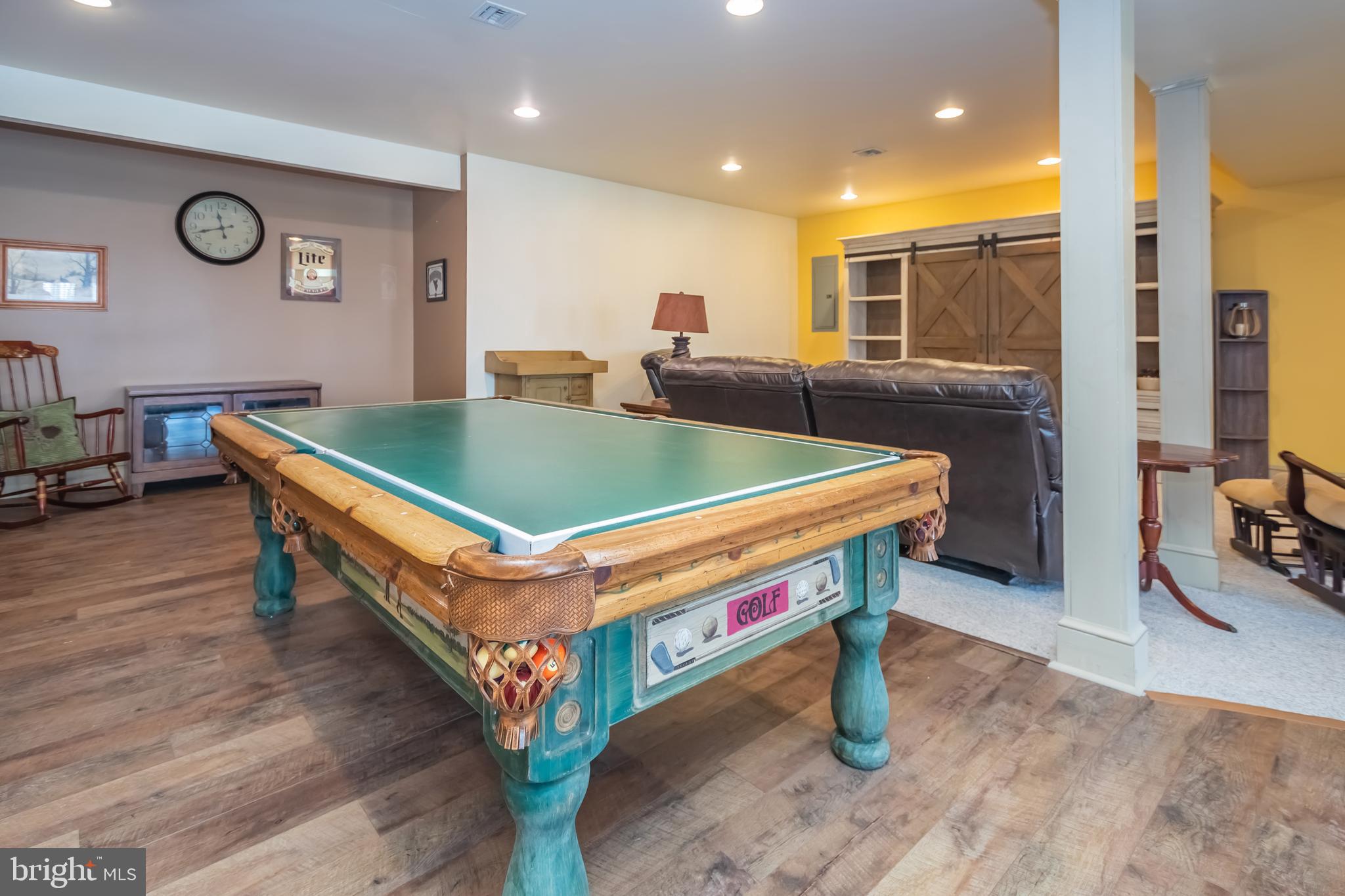 SUNSET RIDGE - Residential