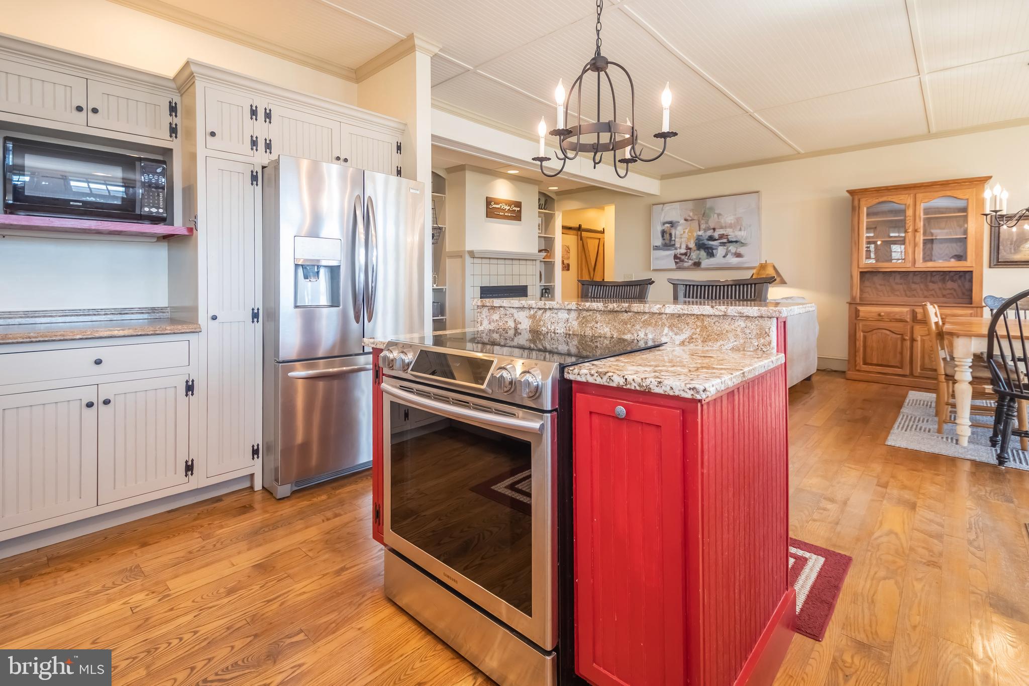 SUNSET RIDGE - Residential