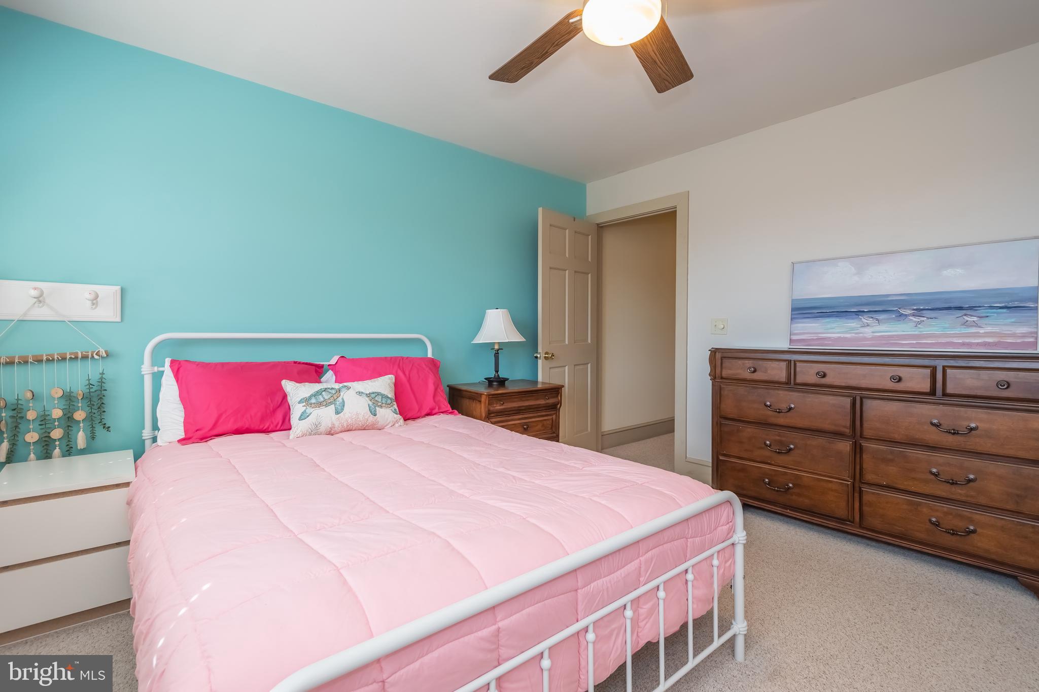 SUNSET RIDGE - Residential