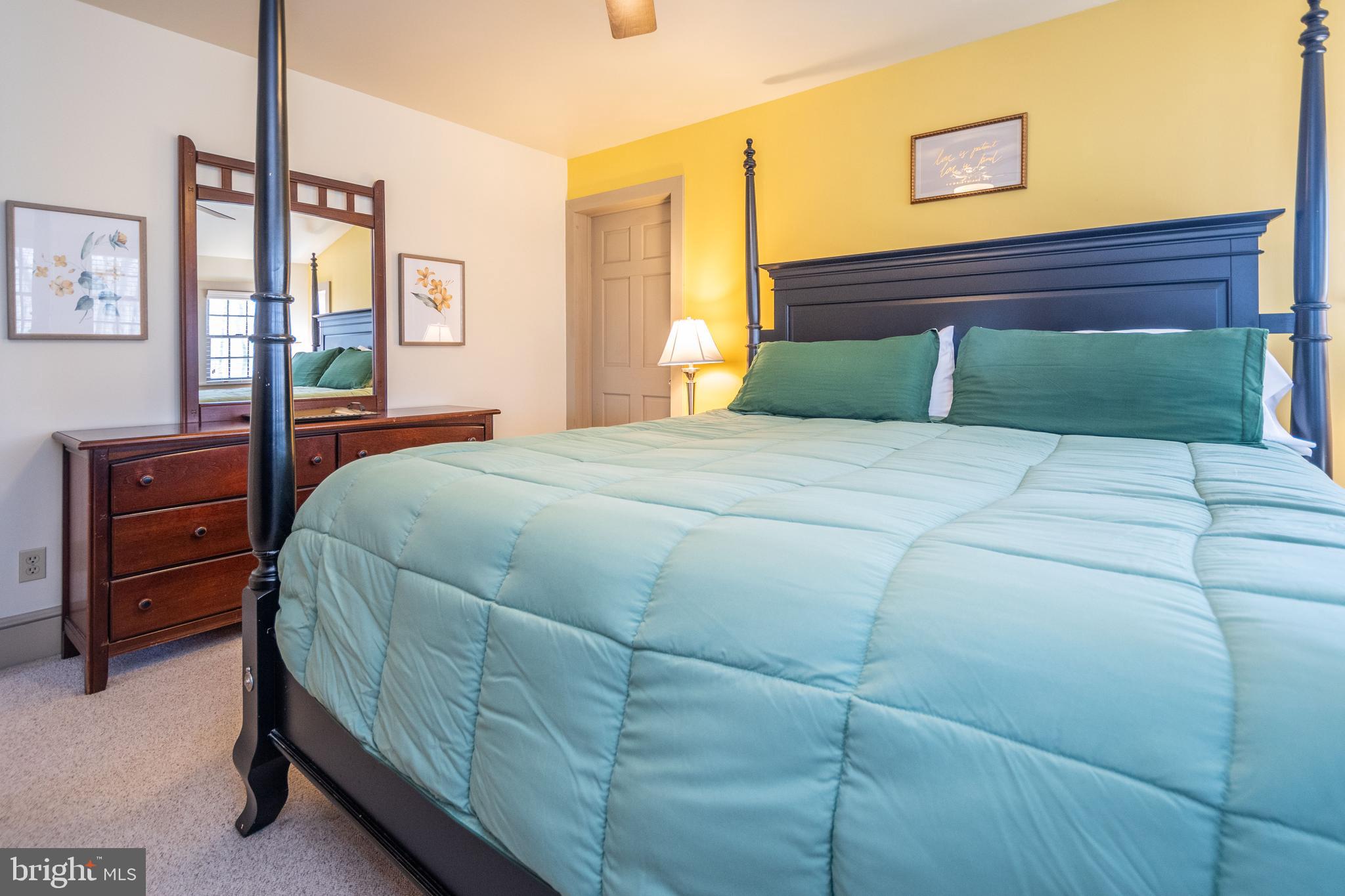 SUNSET RIDGE - Residential