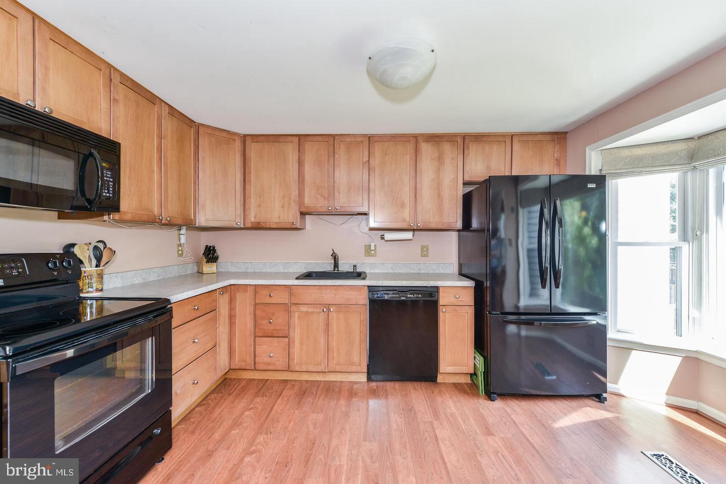 AMBERLEIGH - Residential Lease