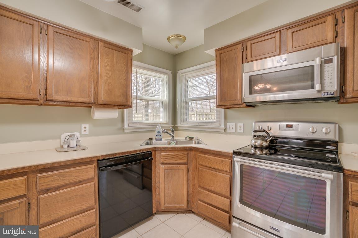 SETTLERS LANDING - Residential