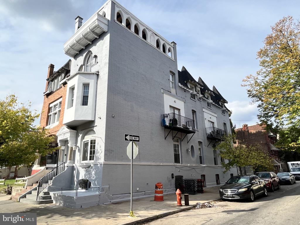 Introducing 1921 W Diamond St, a recently renovated, RM-1 zoned quadruplex near Temple University with an active rental license. Situated just minutes from Temple’s campus, this property features four spacious 3-bedroom, 1-bathroom units, each equipped with central air and in-unit laundry. Recent upgrades include a new roof (2023), freshly painted exterior (2023), new appliances (2023), new flooring (2023), updated bathrooms (2019), newer cabinetry (2021), newer HVAC system (2021), newer washer/dryer (2019), and fresh interior paint (2023). All four units are currently occupied, including two on month-to-month leases, generating $5,850 in immediate rental income. Located within walking distance of Temple University, the property also offers easy access to public transportation, major roadways, and Broad Street. This is an excellent opportunity for investors seeking both short-term returns and long-term appreciation.