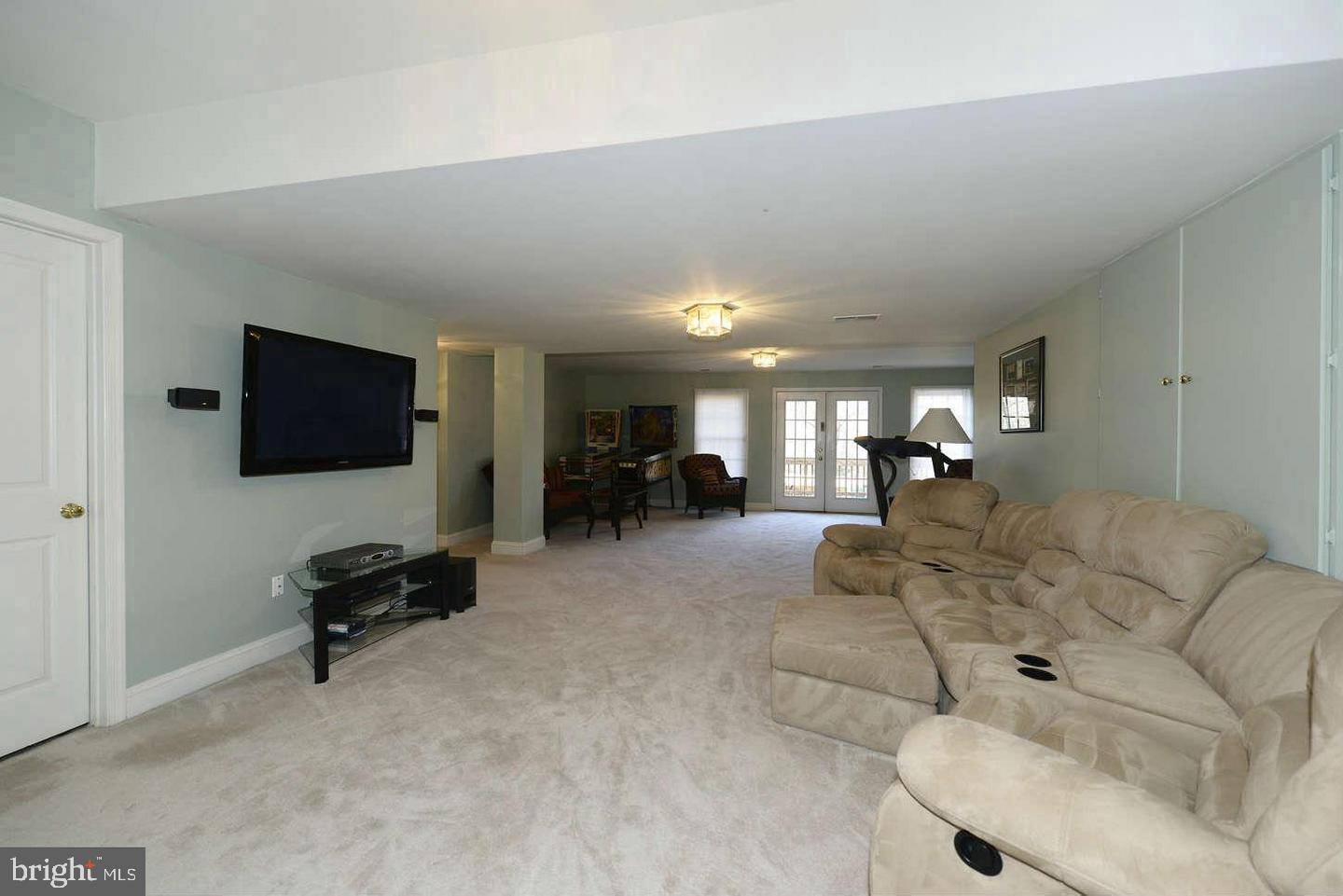 POTOMAC CREST - Residential Lease