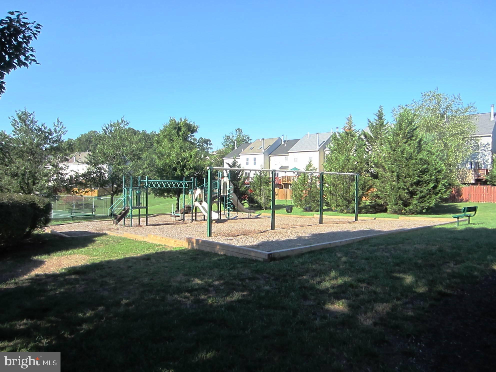 ROLLING BROOK - Residential Lease