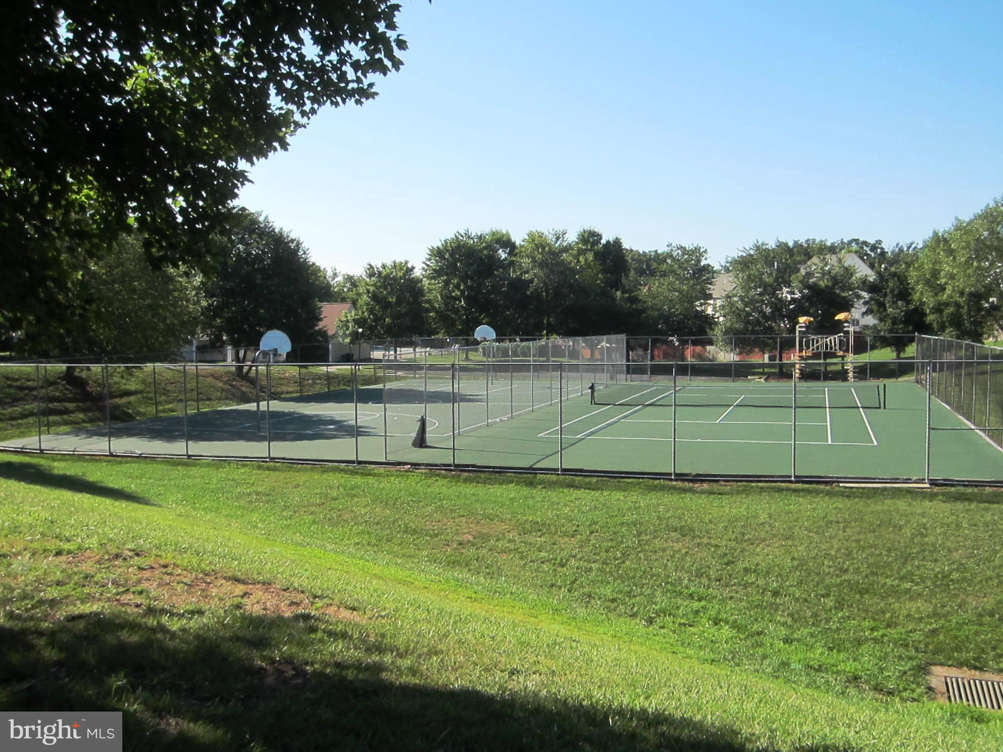 ROLLING BROOK - Residential Lease