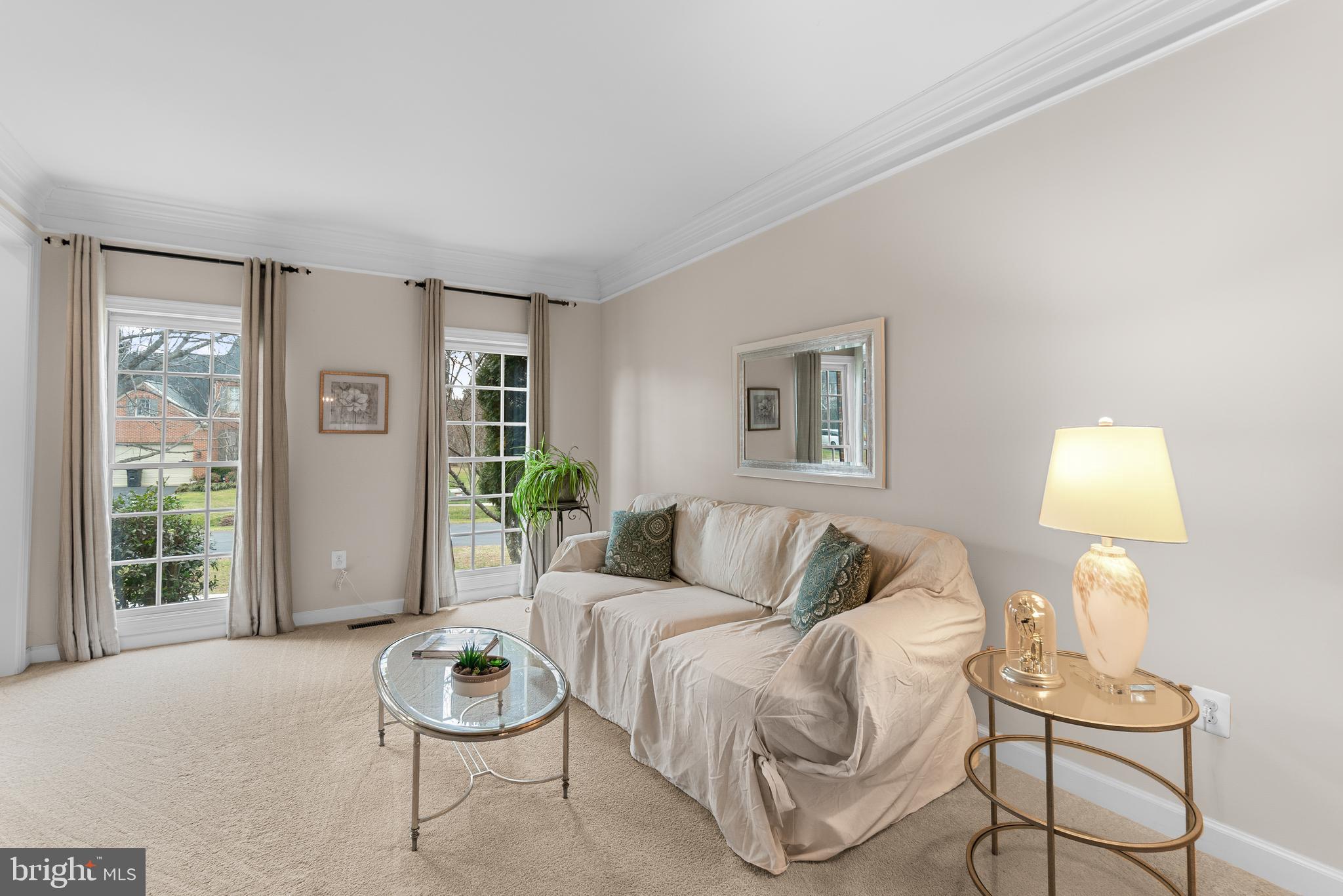 OATLAND FARM - Residential