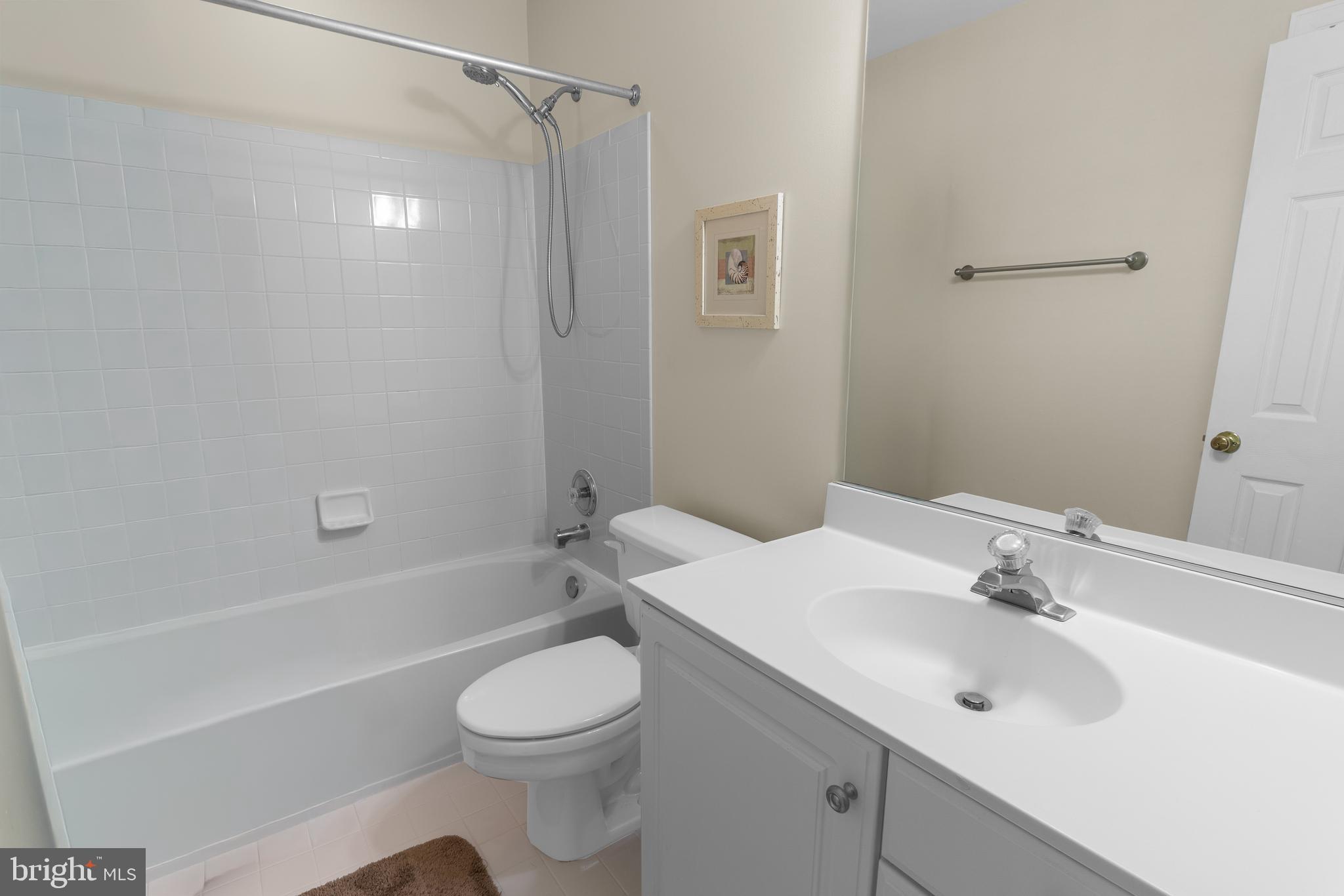 OATLAND FARM - Residential