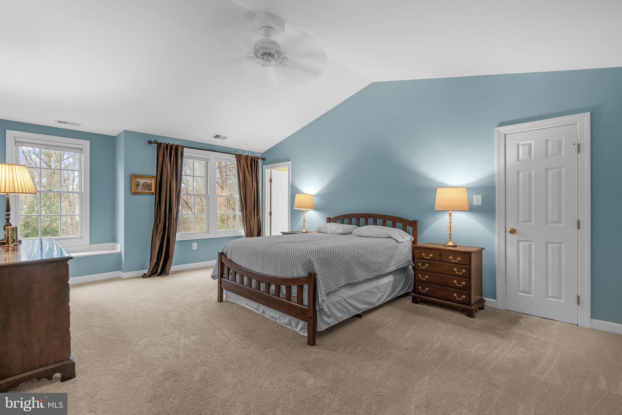 OATLAND FARM - Residential