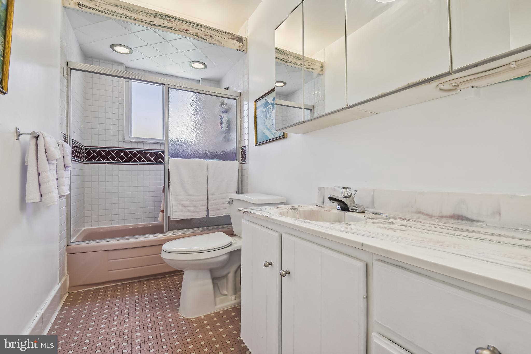 UPPER PARK HEIGHTS - Residential