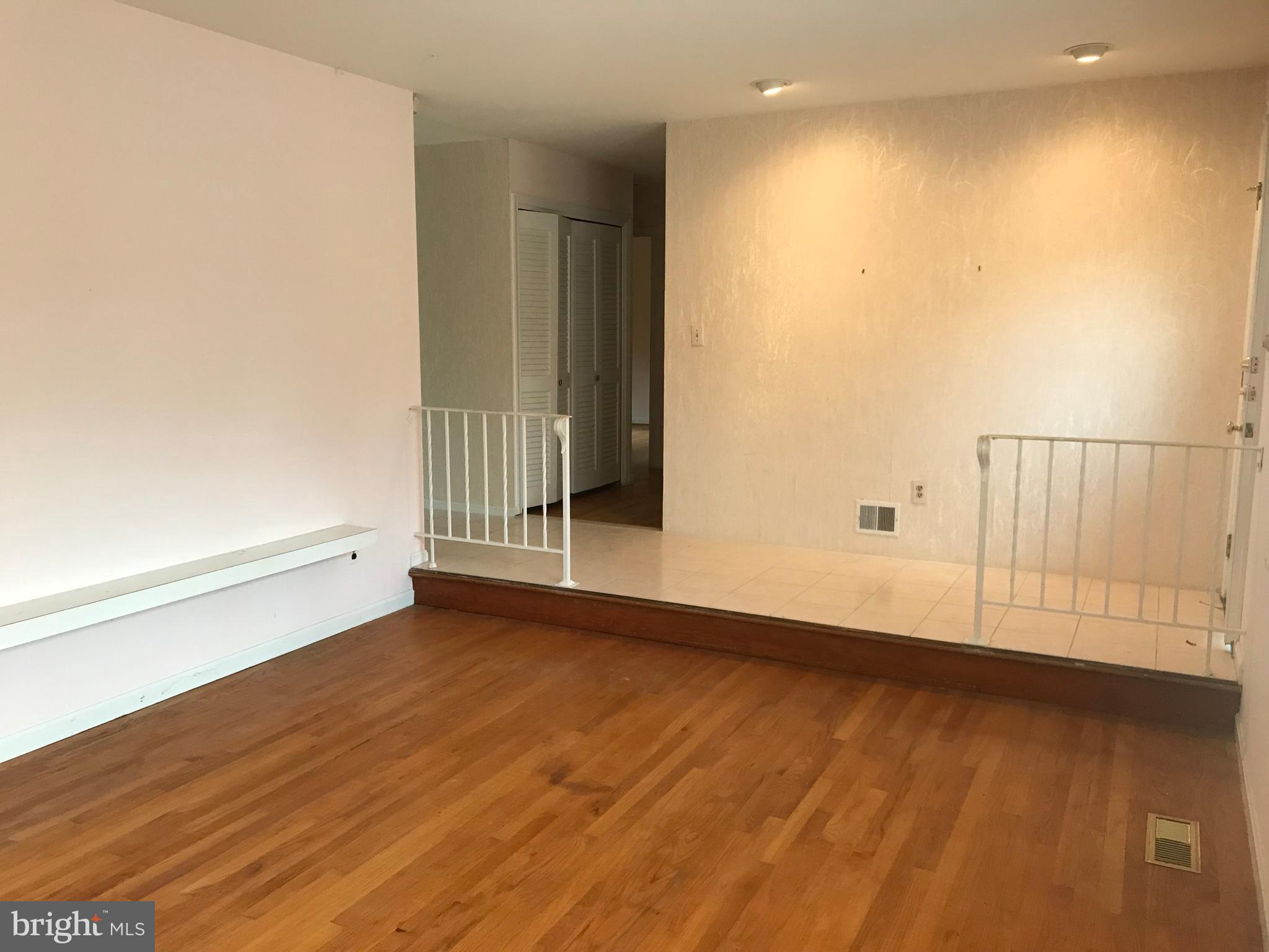 GLENWOOD PARK - Residential