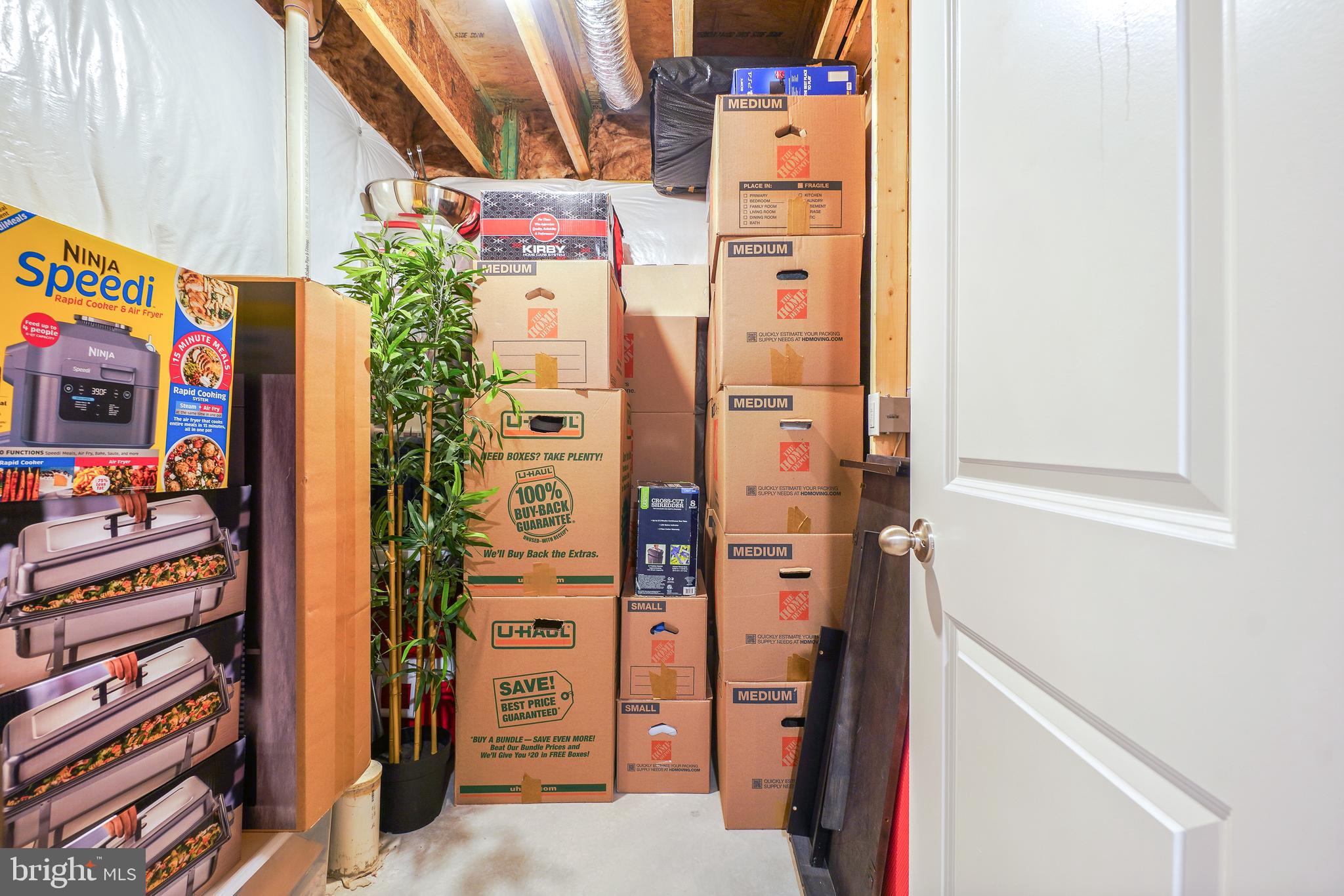 HAMMAKER HILLS - Residential