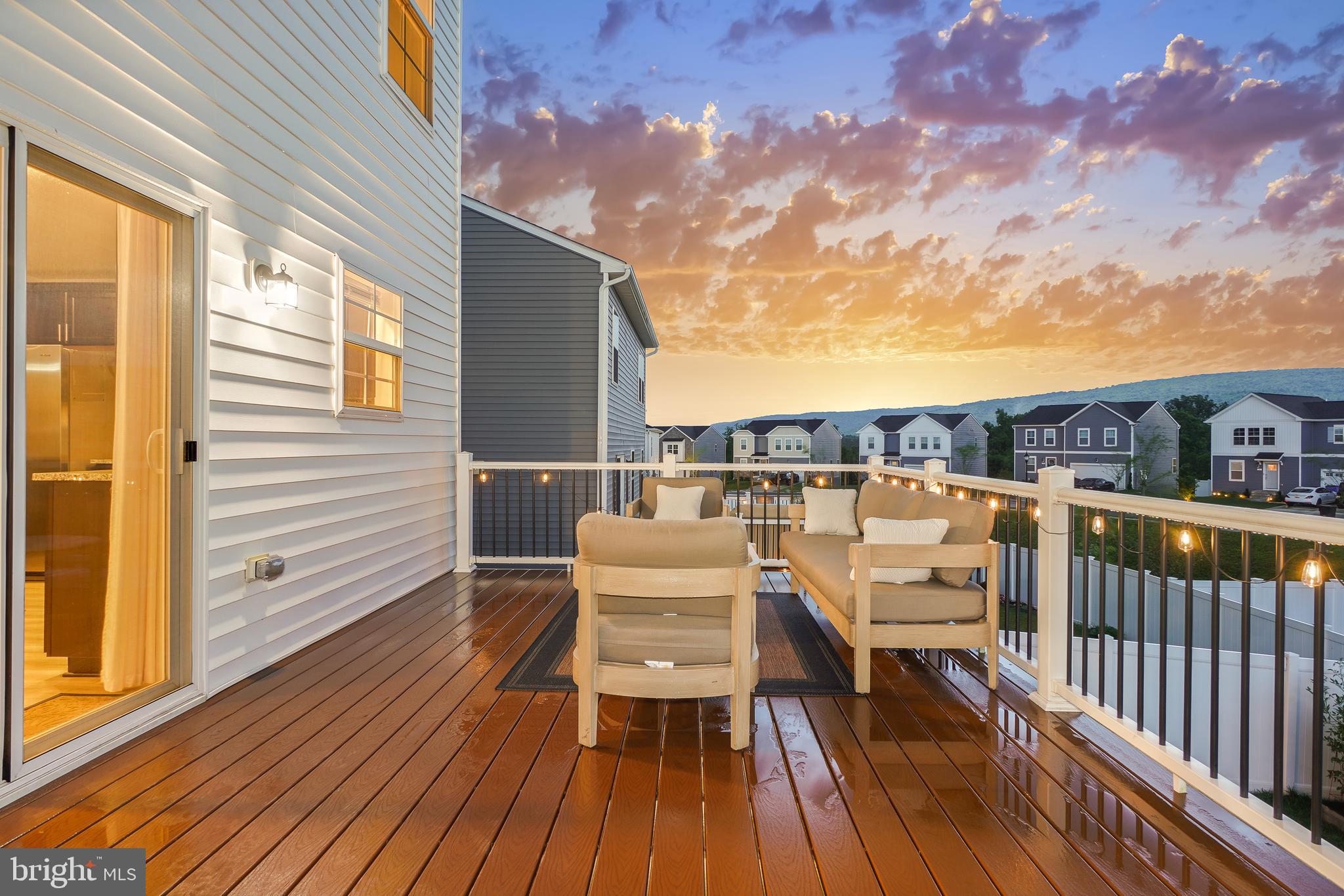 HAMMAKER HILLS - Residential