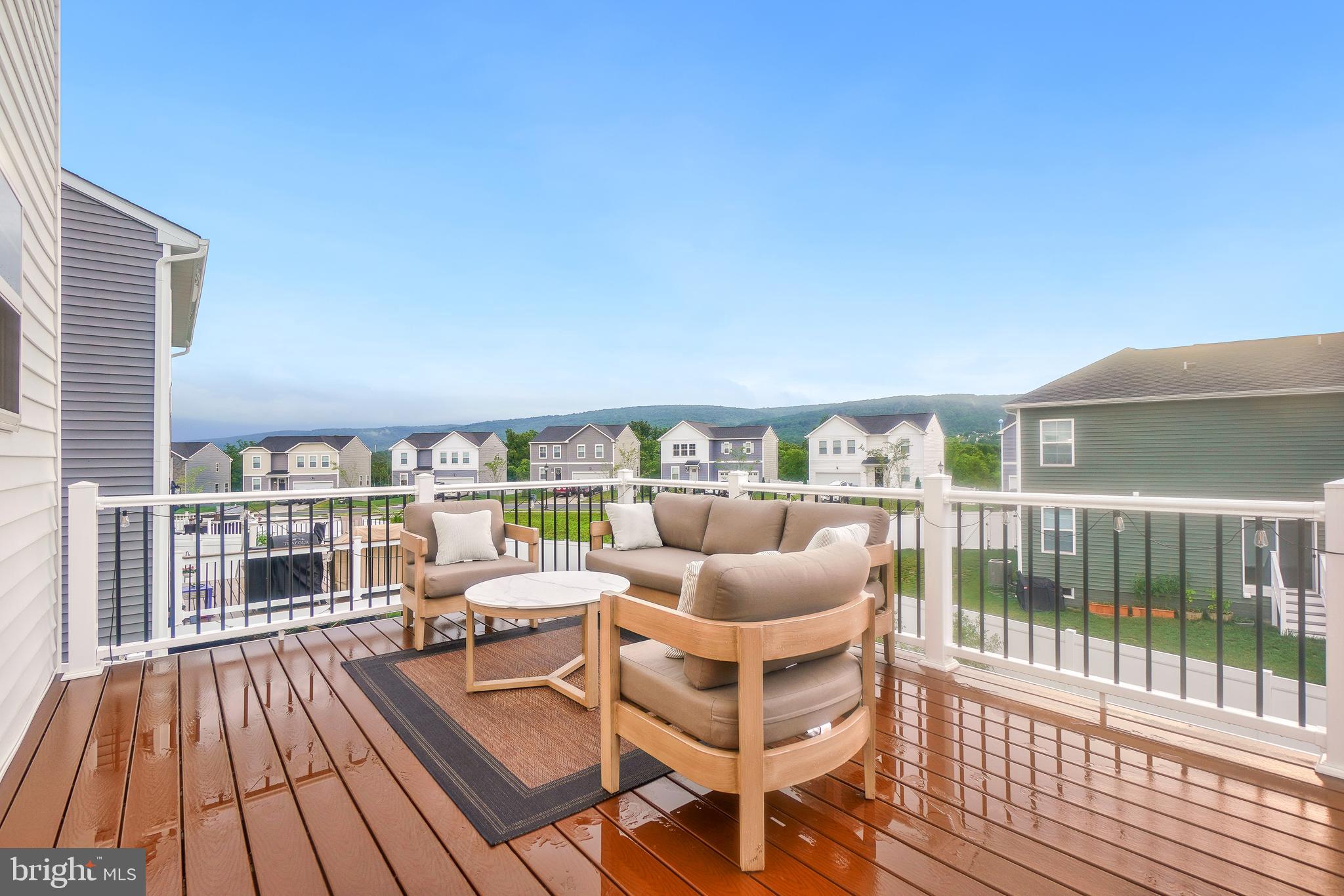 HAMMAKER HILLS - Residential