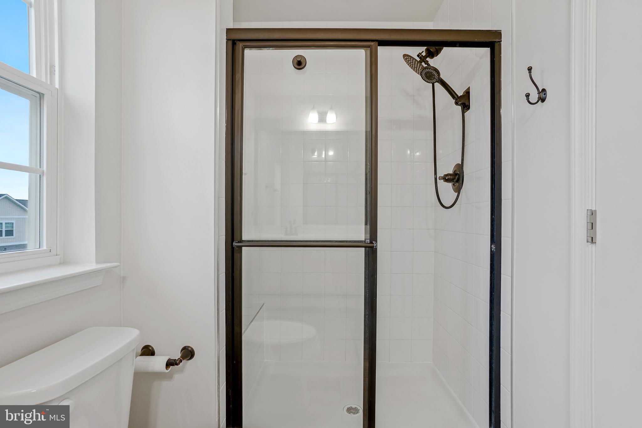 HAMMAKER HILLS - Residential