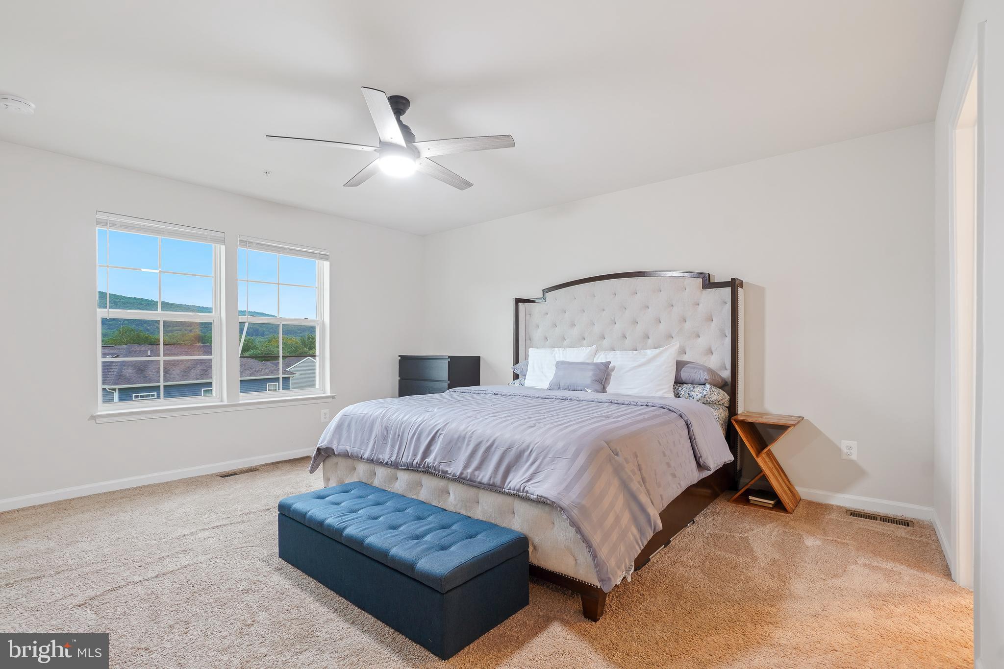 HAMMAKER HILLS - Residential