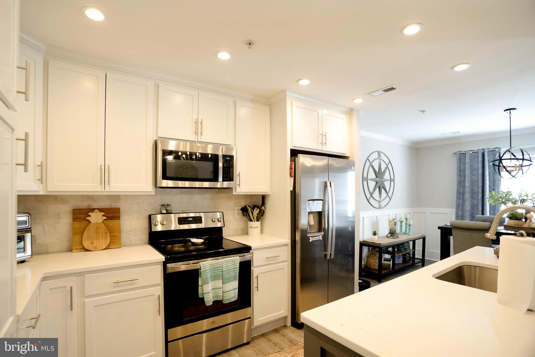 CAROL'S PLACE - Residential