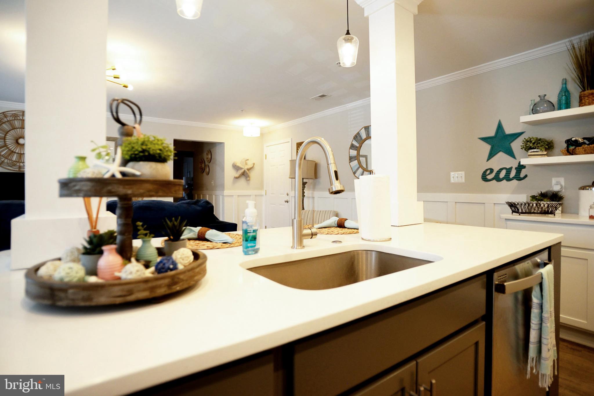 CAROL'S PLACE - Residential