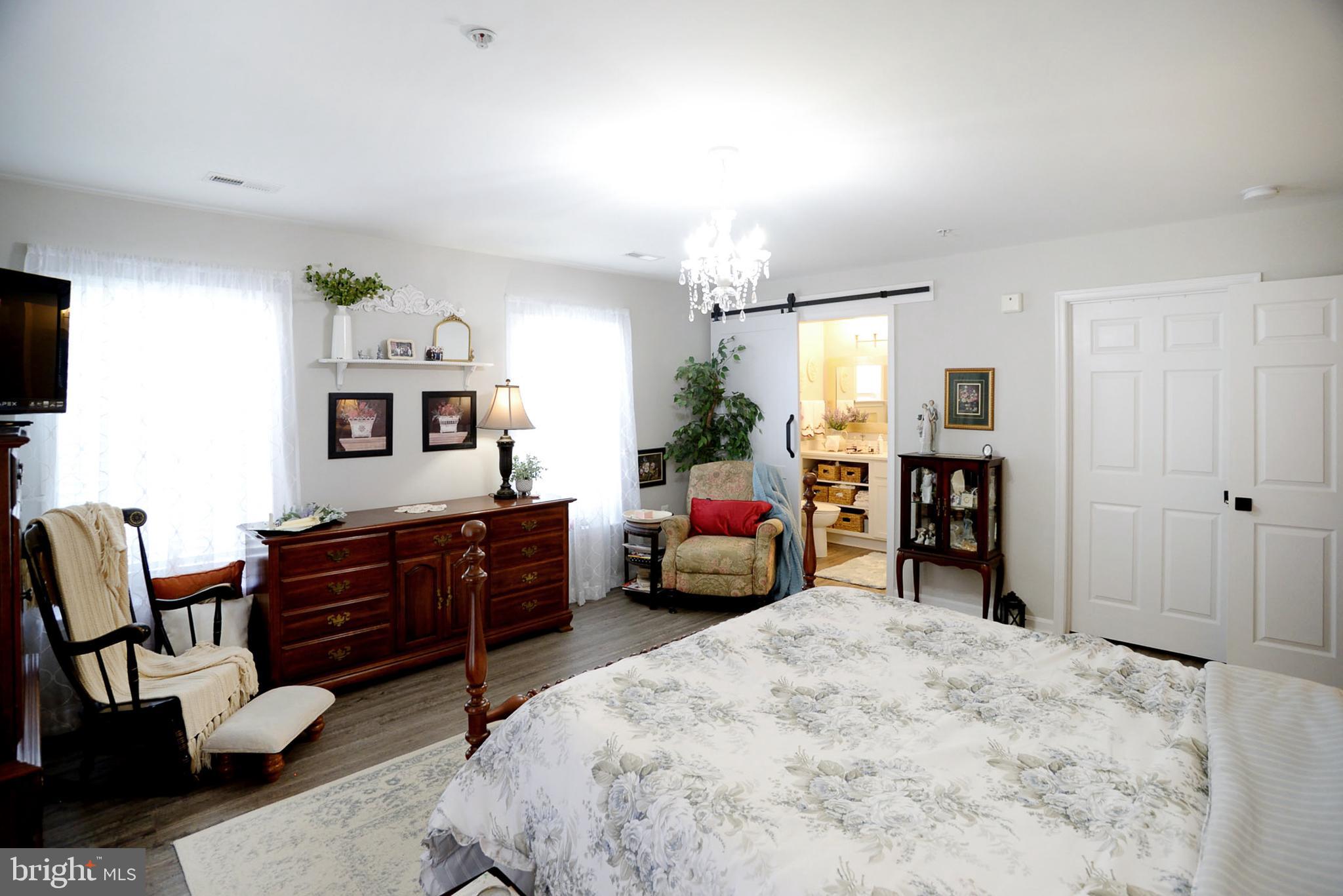 CAROL'S PLACE - Residential