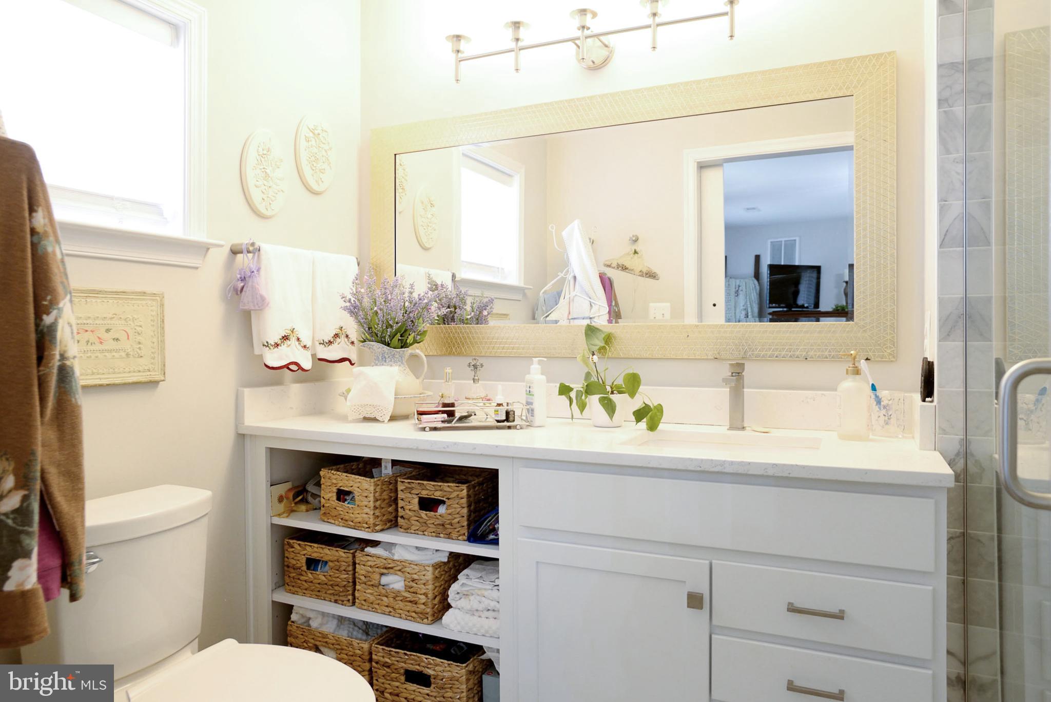 CAROL'S PLACE - Residential