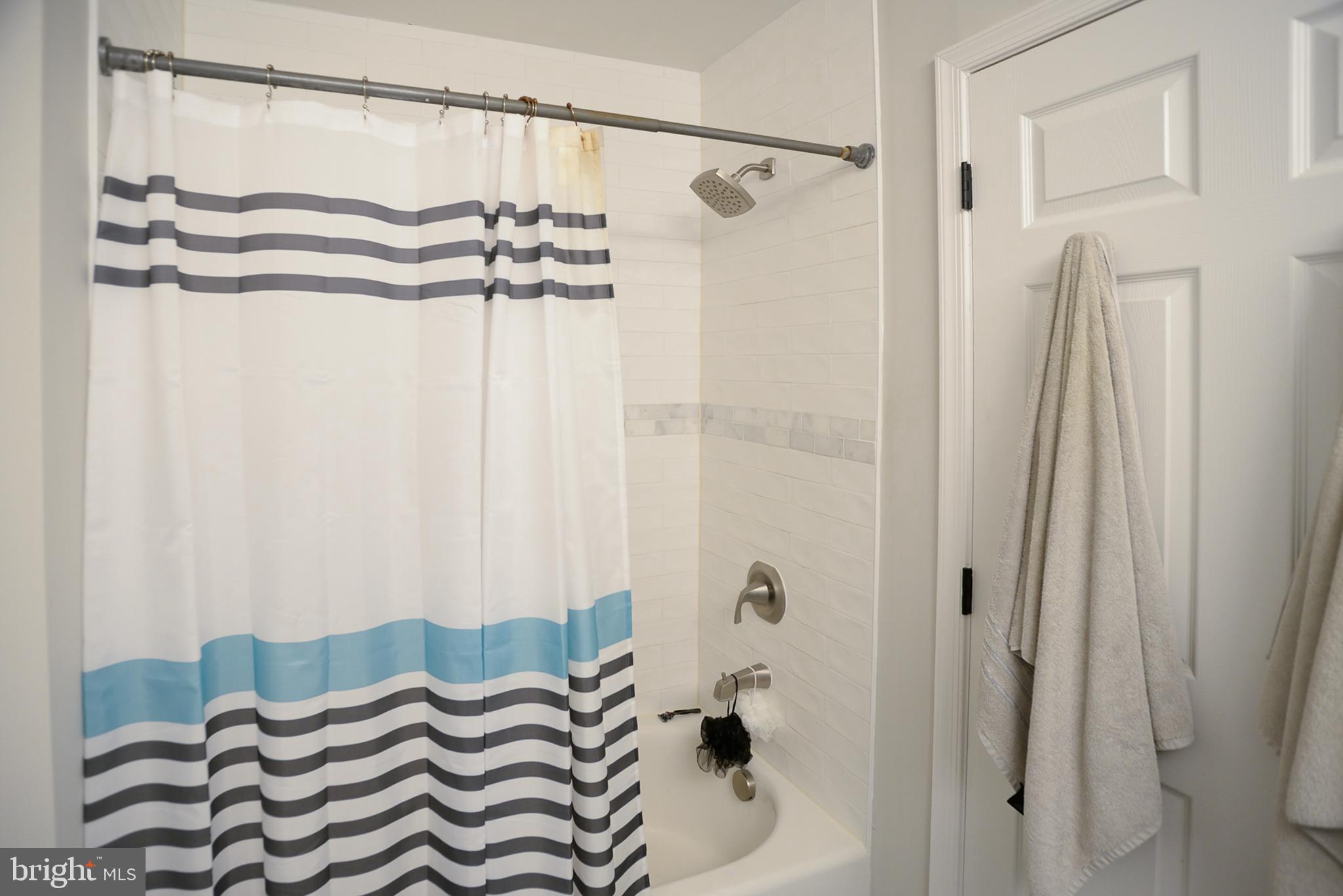 CAROL'S PLACE - Residential