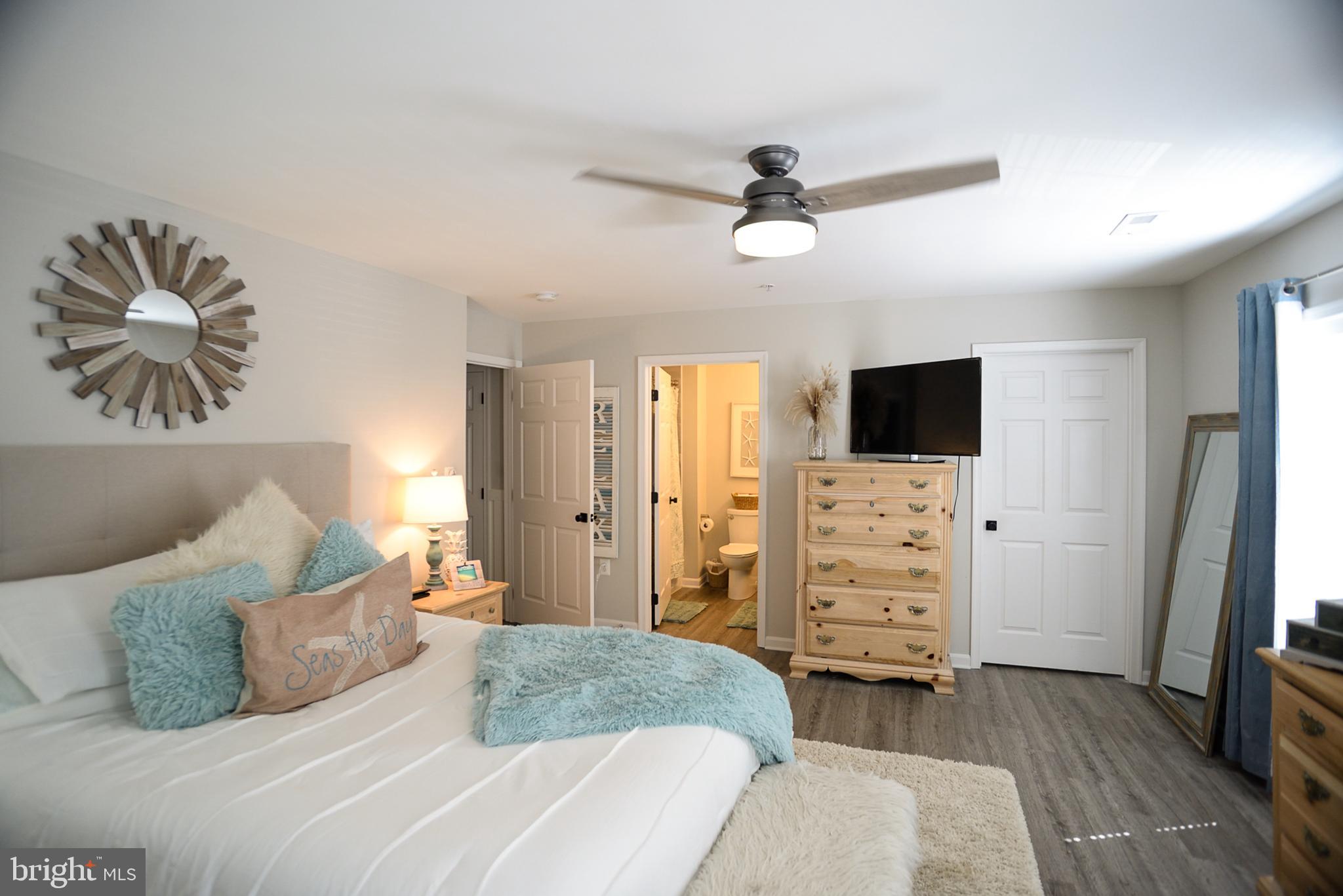 CAROL'S PLACE - Residential