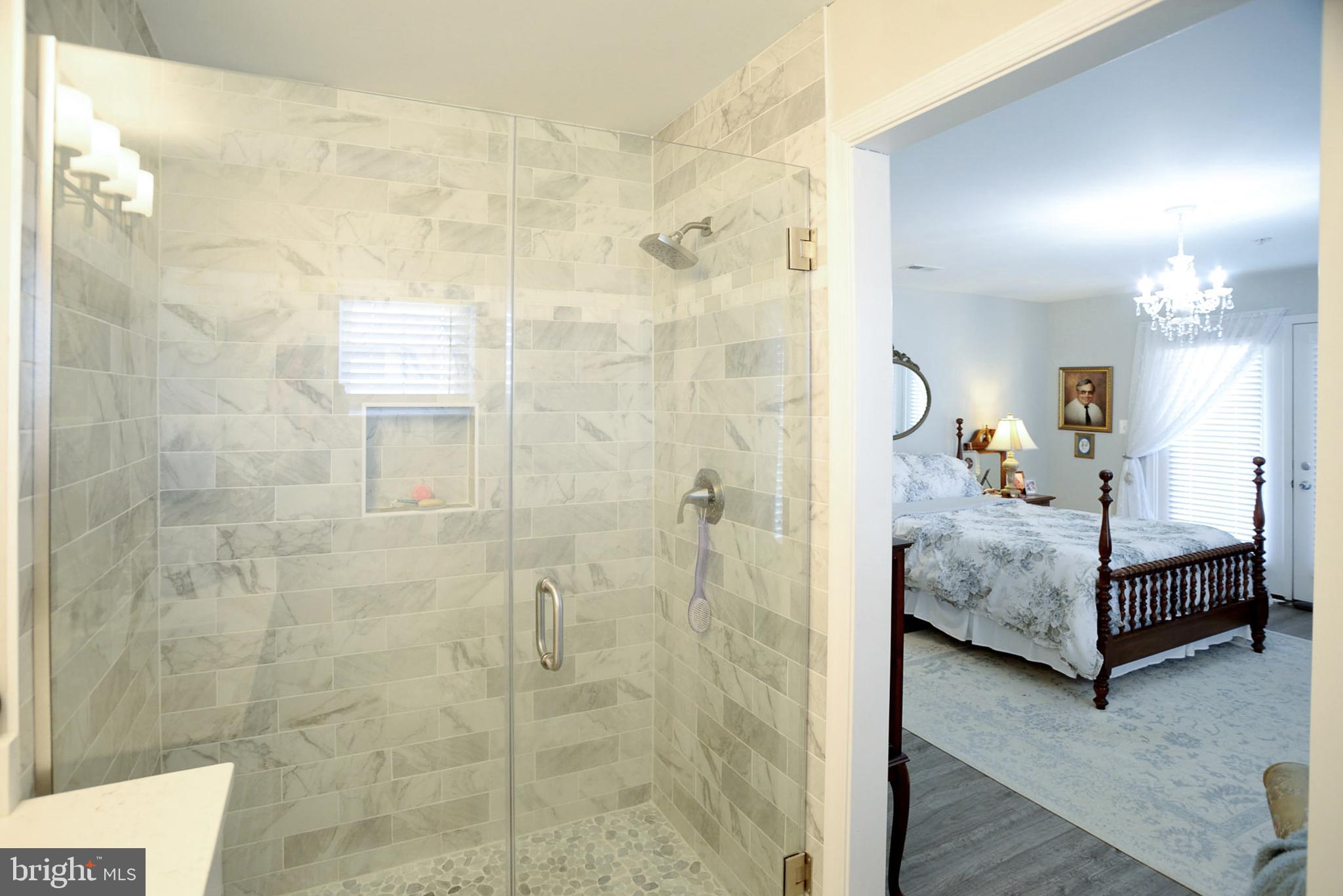 CAROL'S PLACE - Residential