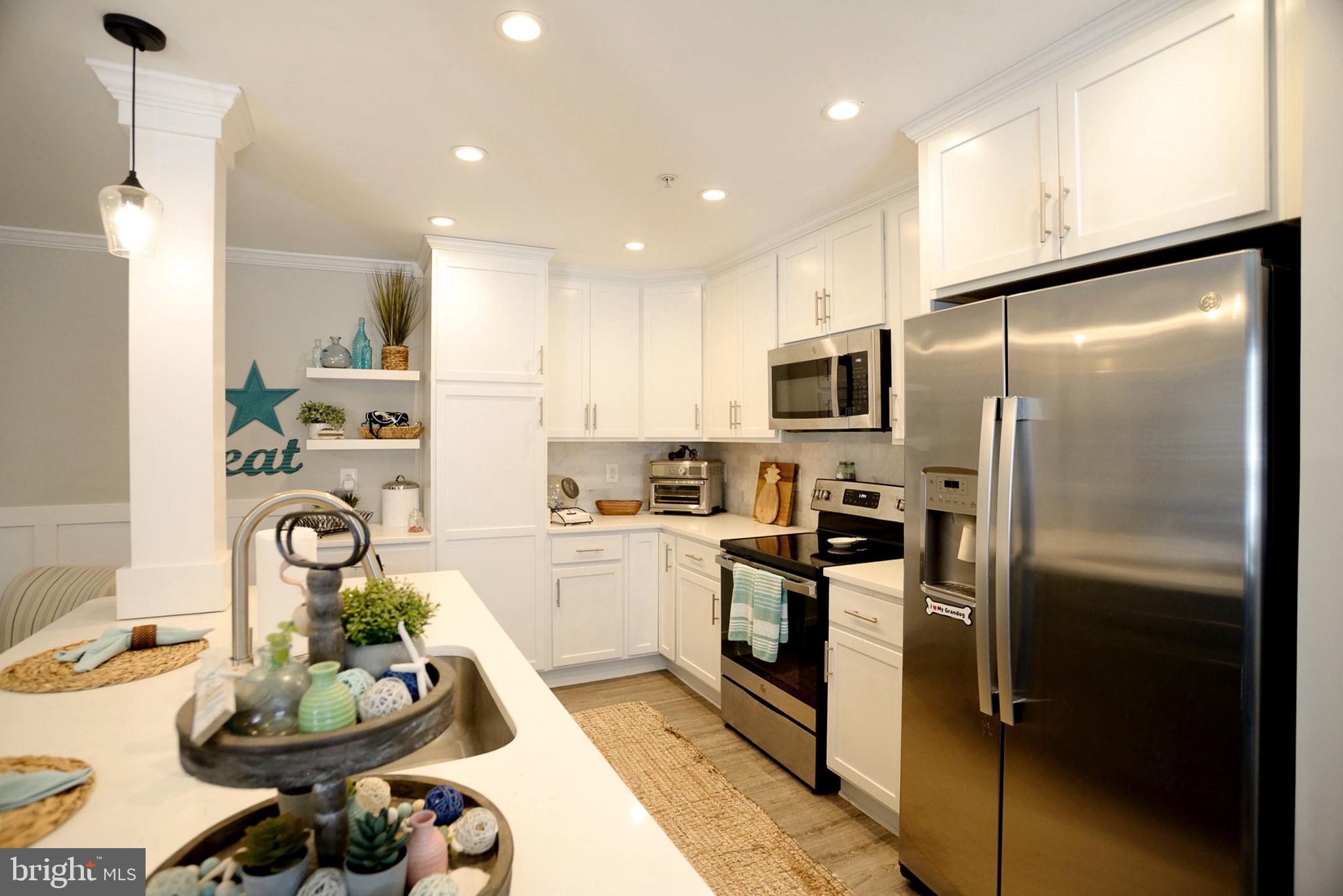 CAROL'S PLACE - Residential