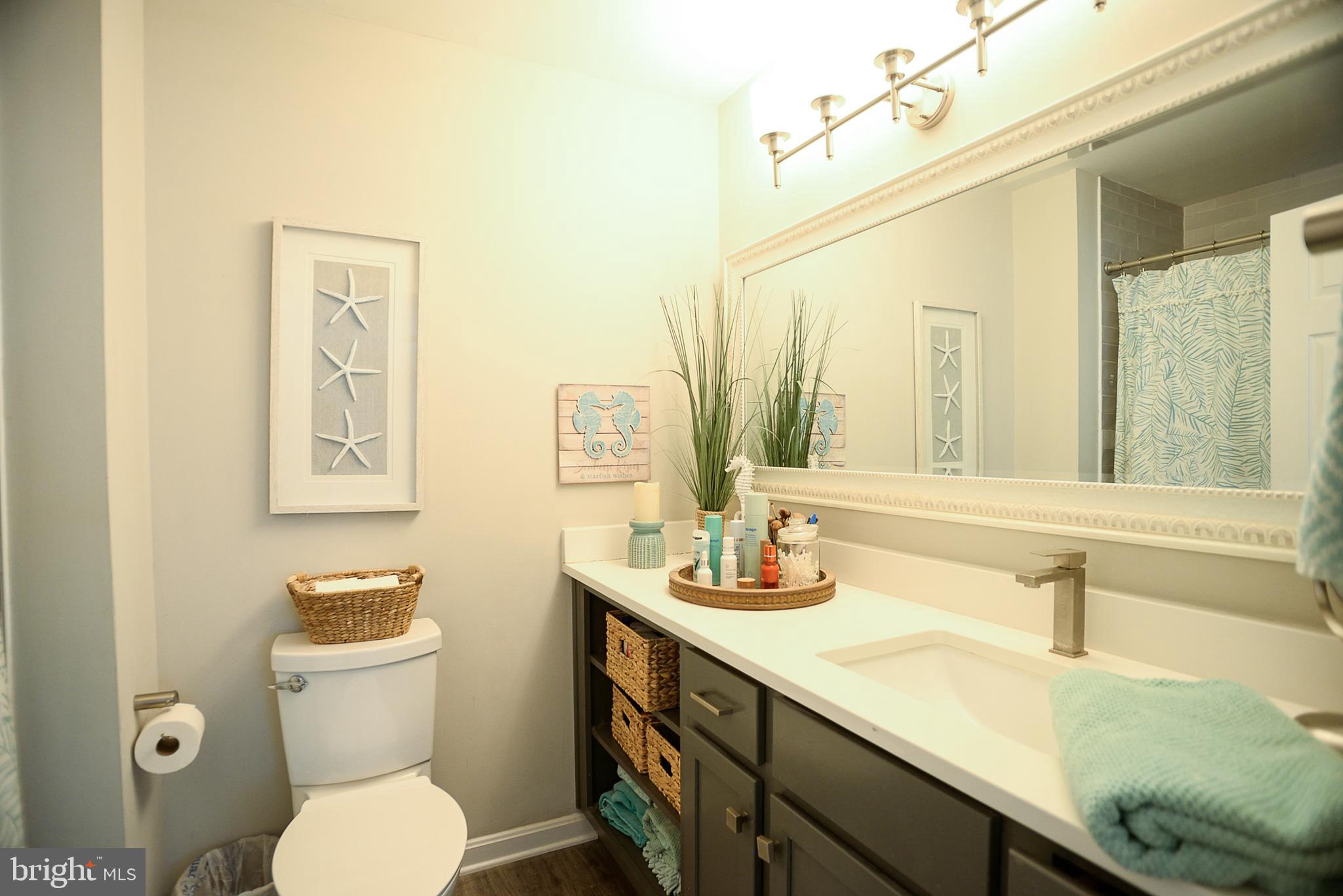 CAROL'S PLACE - Residential