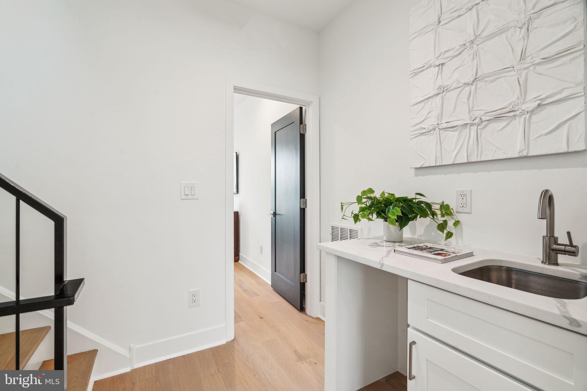 GRAYS FERRY - Residential