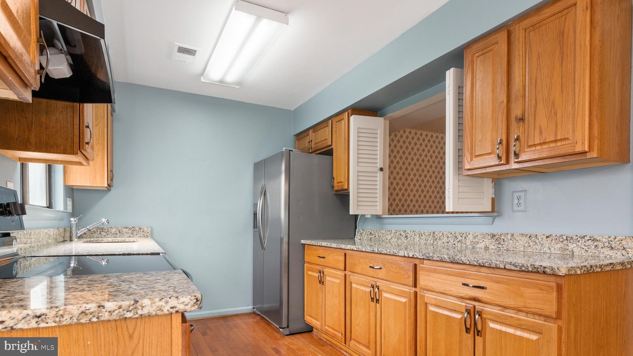 GLEN ORA - PLAT 9 - Residential Lease