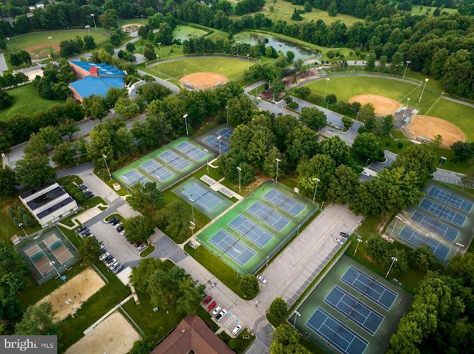 HALLOWELL - Residential