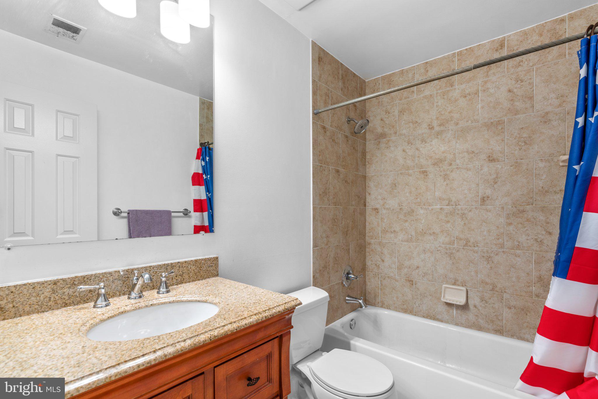 HALLOWELL - Residential