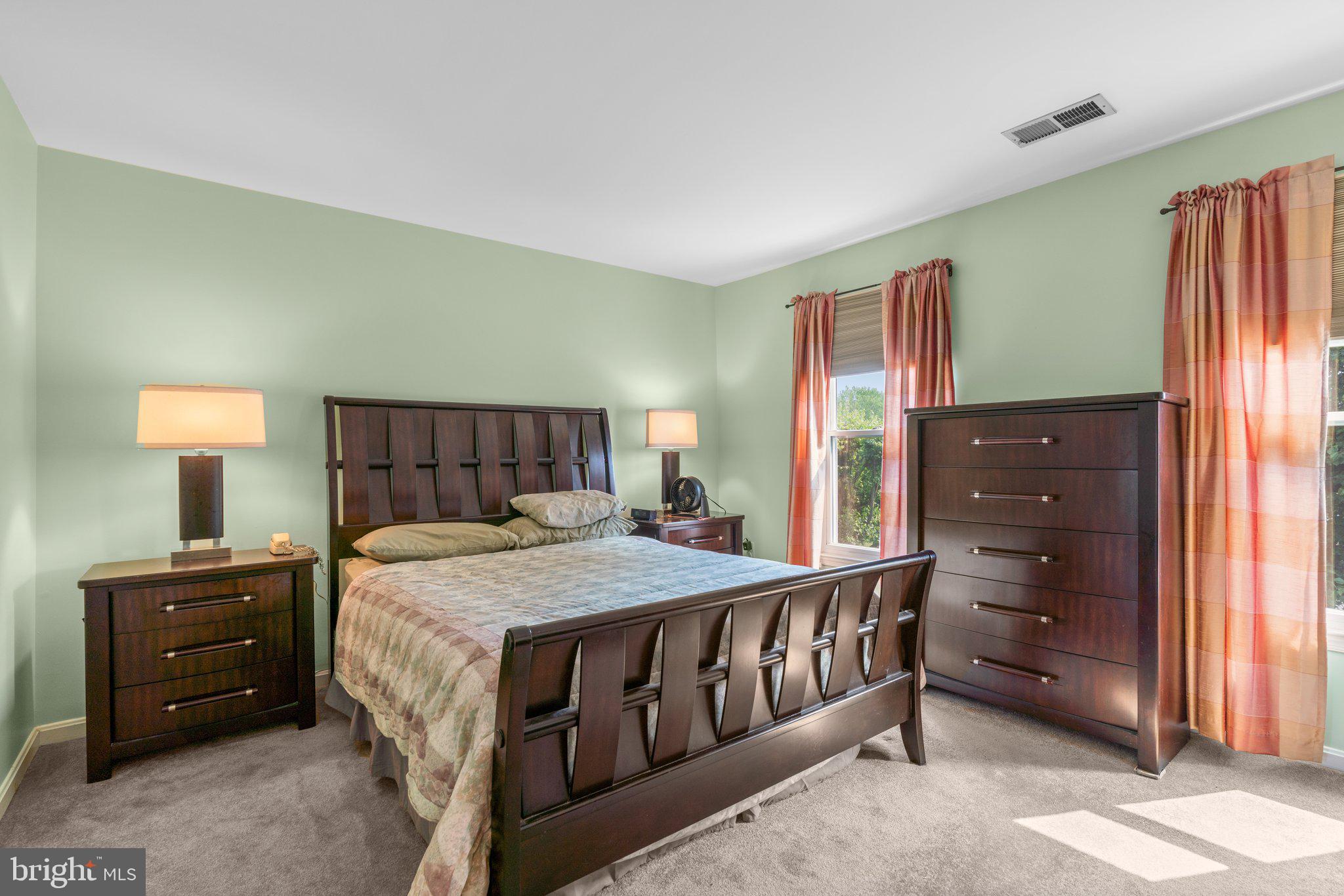 HALLOWELL - Residential