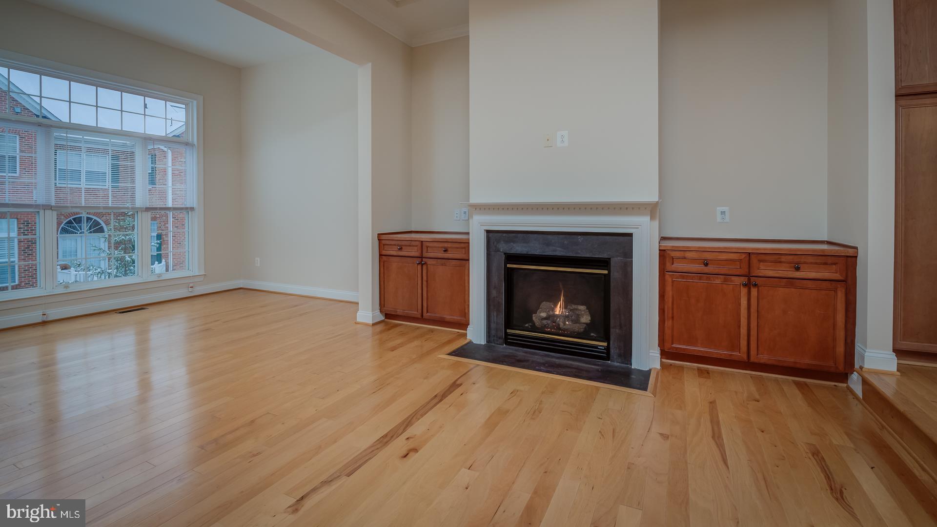 VINEYARDS OF ANNAPOLIS - Residential