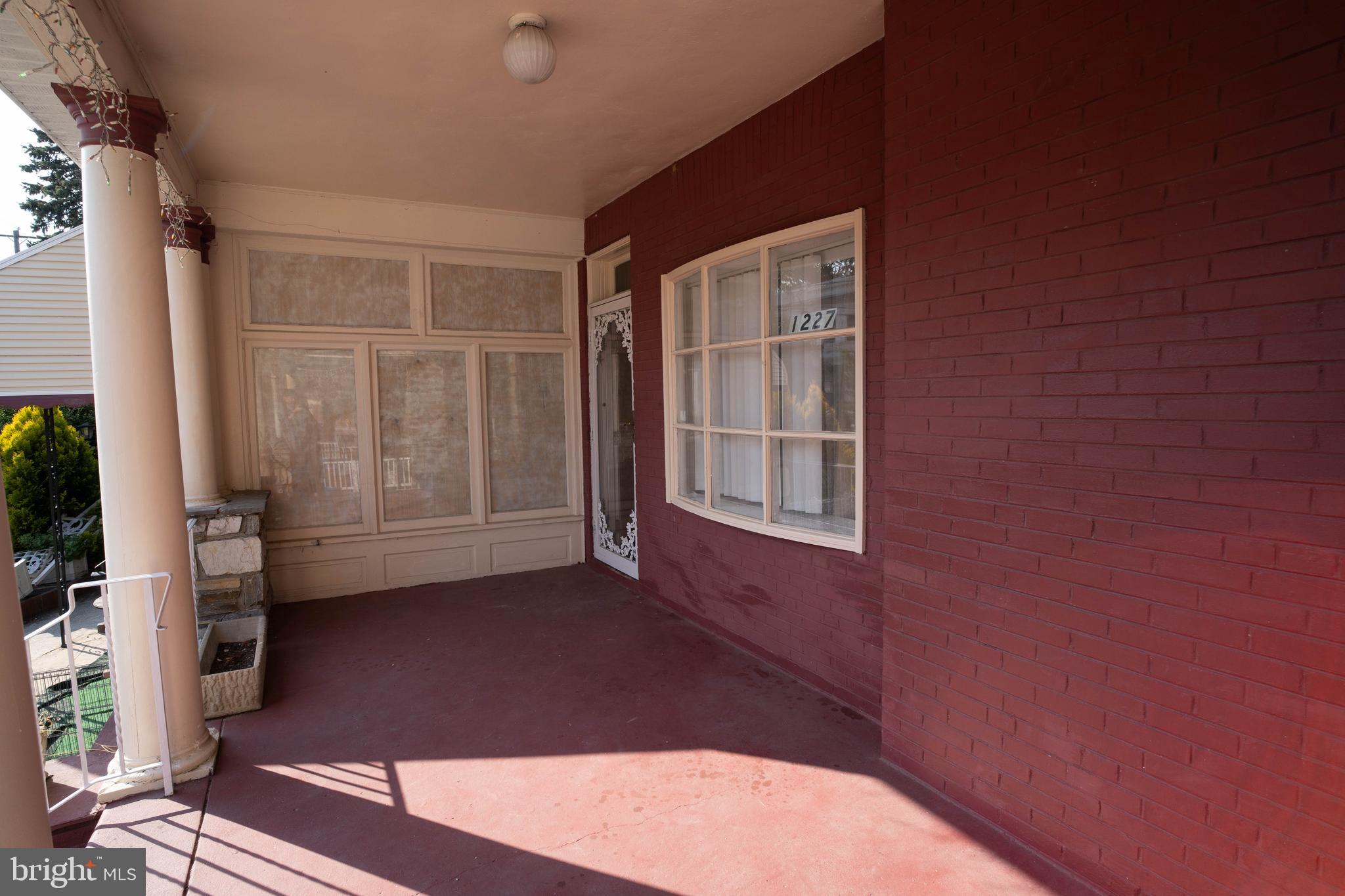 PHILADELPHIA - Residential