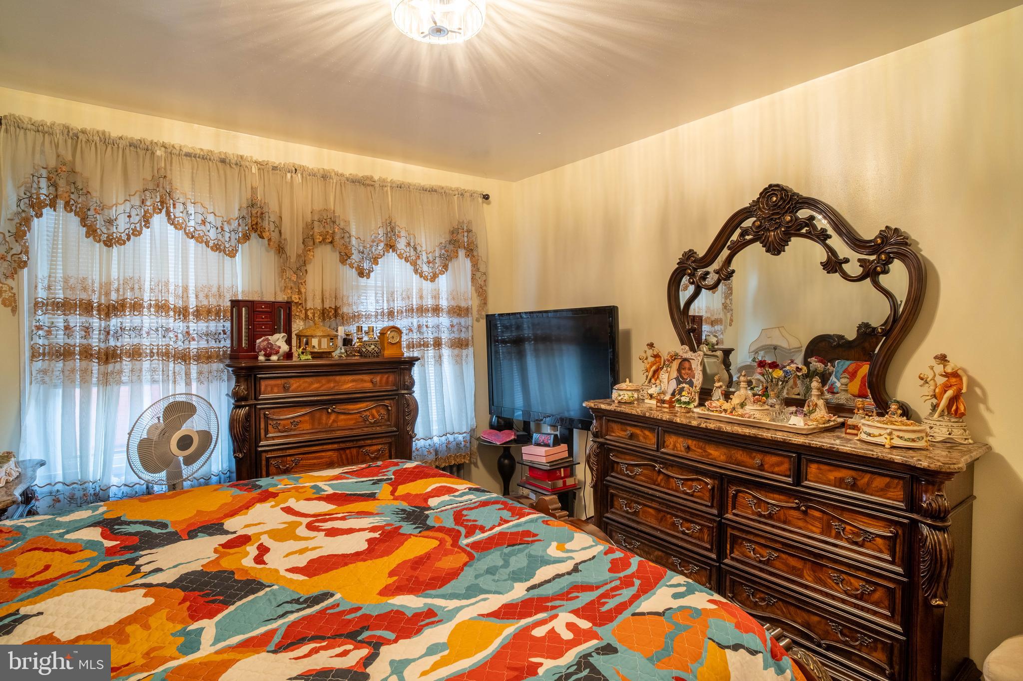 PHILADELPHIA - Residential