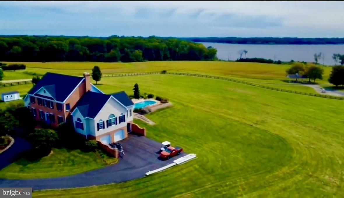 1400 TOWN POINT ROAD