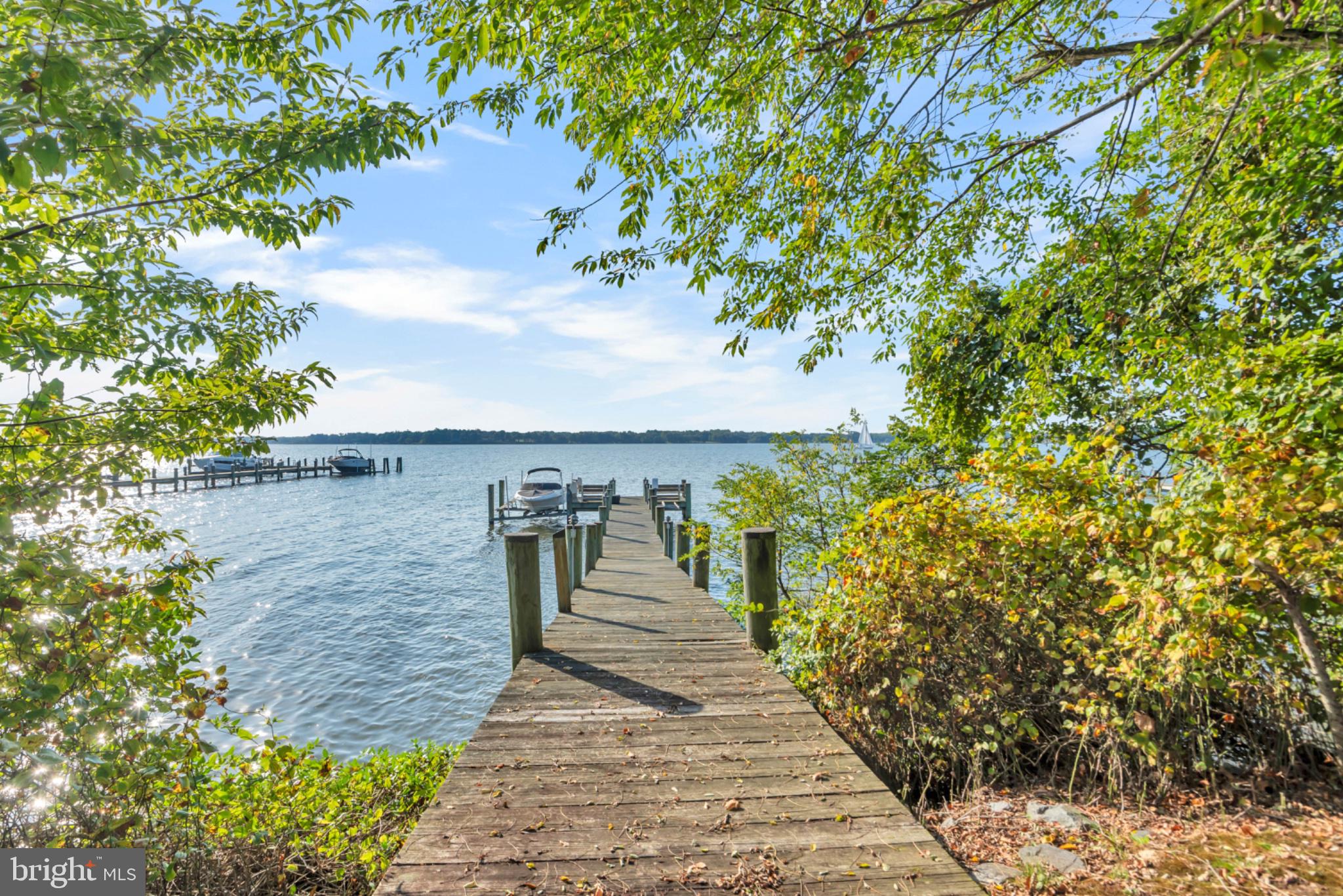 1400 TOWN POINT ROAD